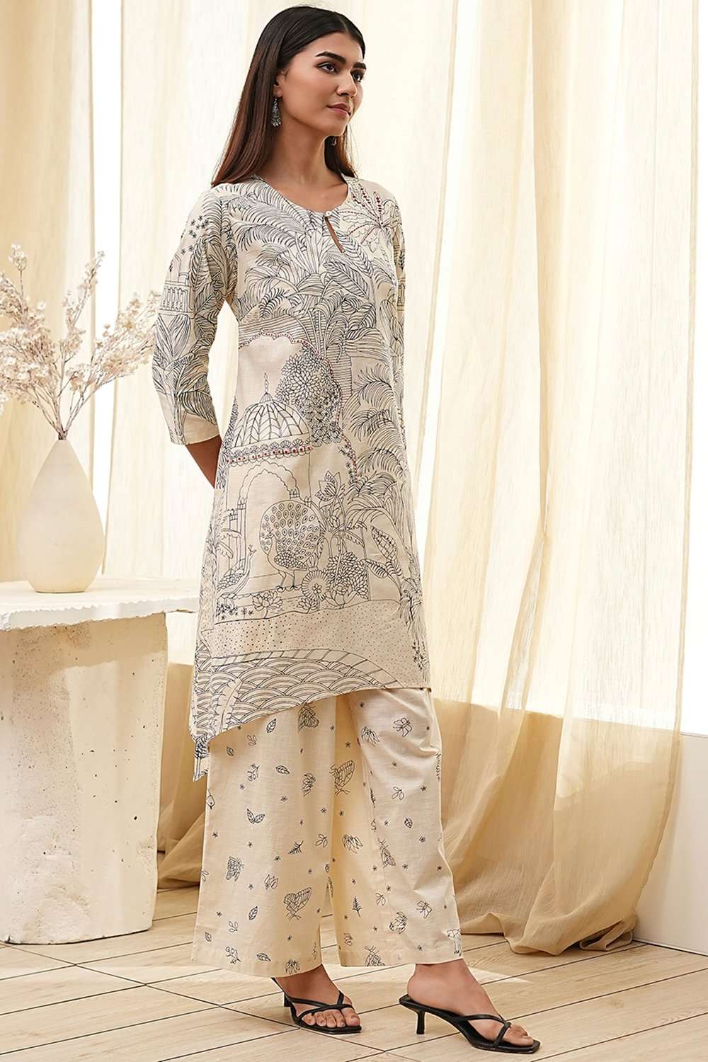 Off-White Cotton Straight Printed Kurta Set image number 5