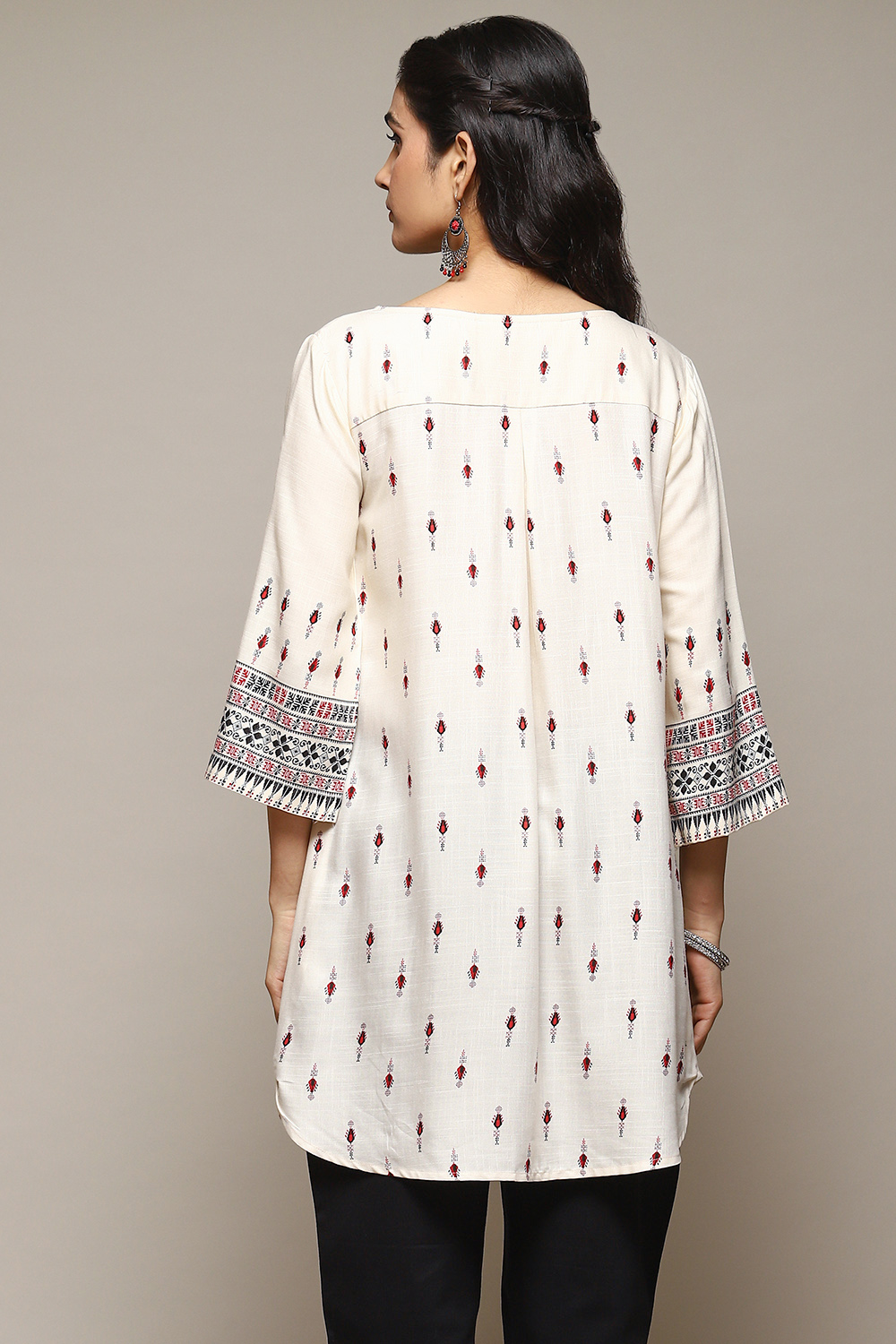 Ecru LIVA Straight Printed Kurti image number 3