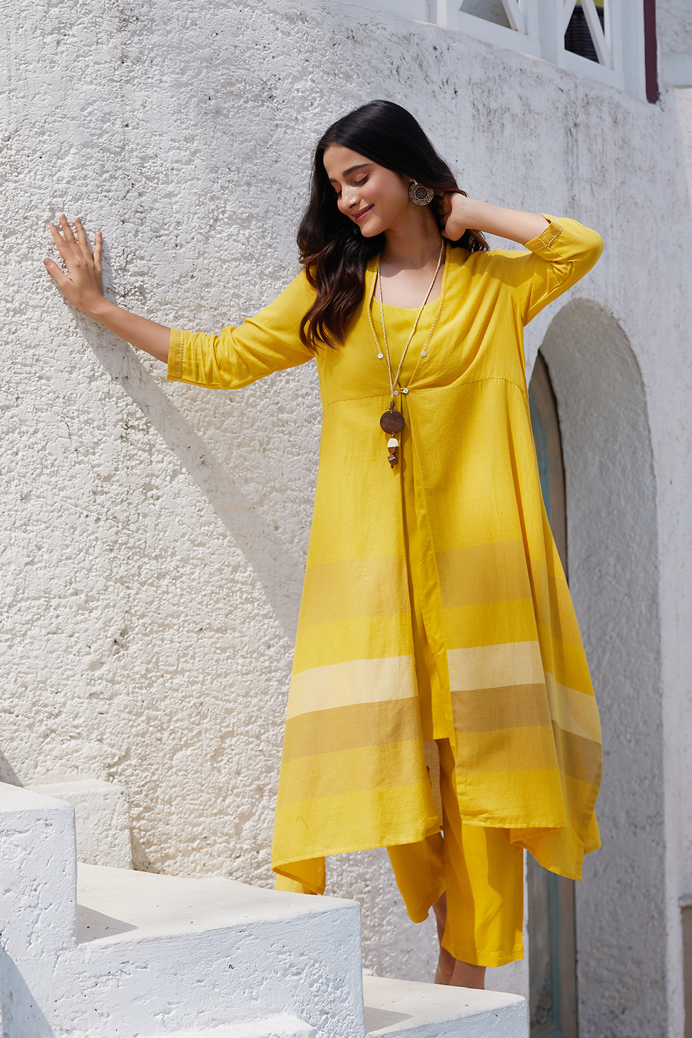 Yellow Cotton Blend Straight Jacket image number 0