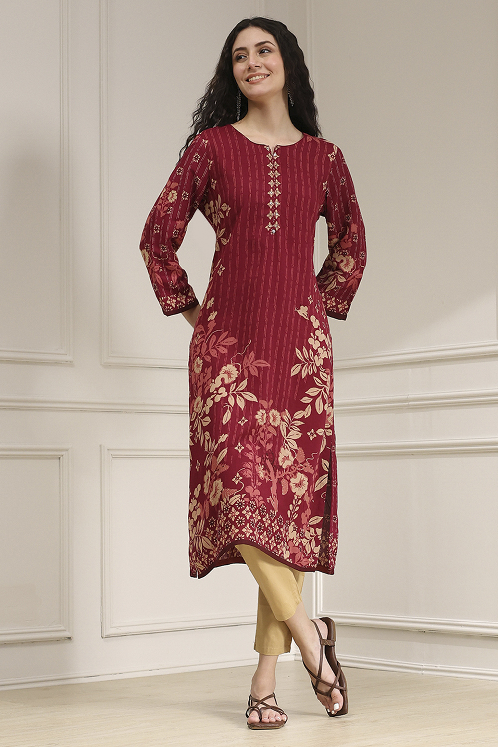 Berry Maroon Printed Straight Kurta image number 0