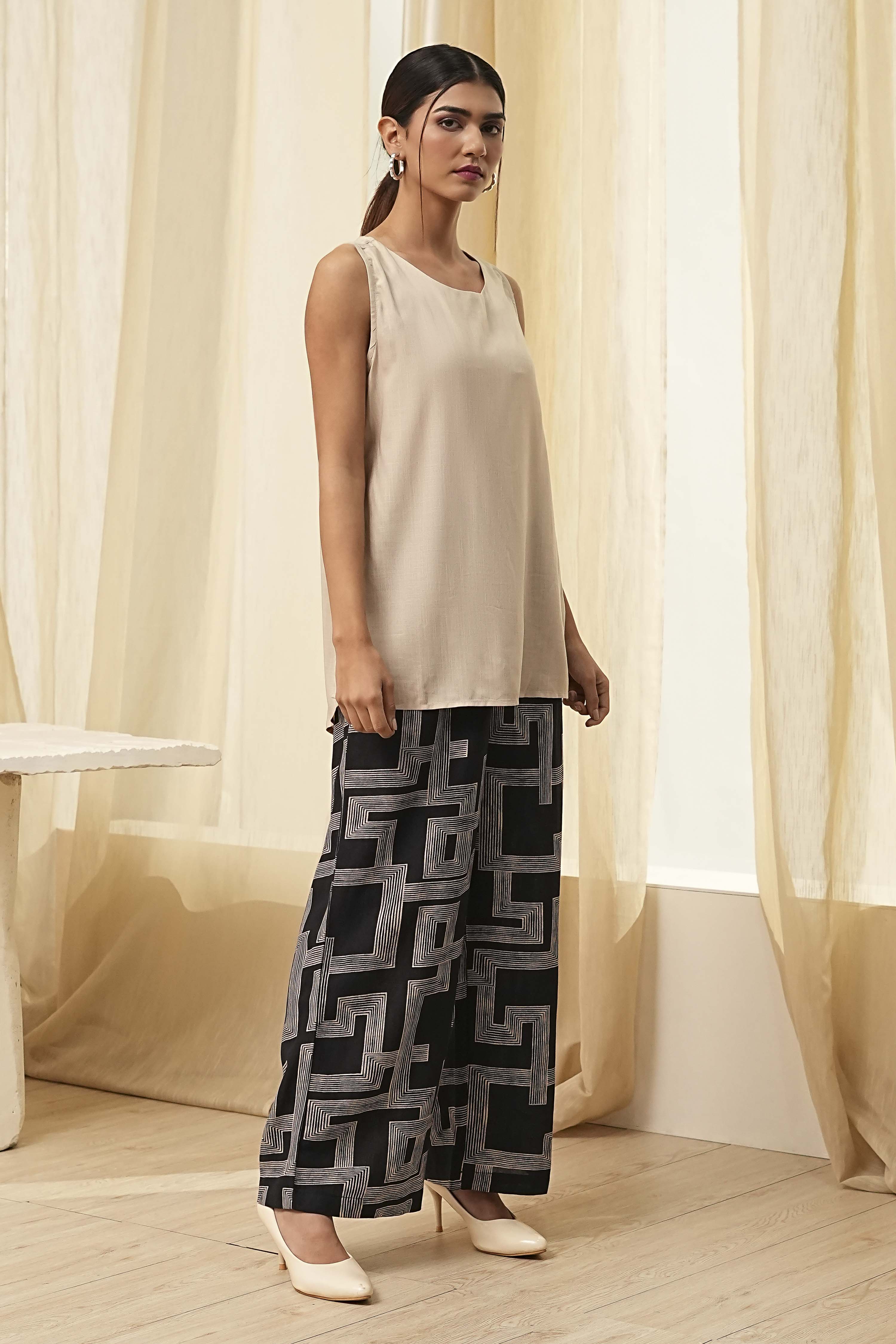 Black Viscose Printed Co-ord Set image number 7