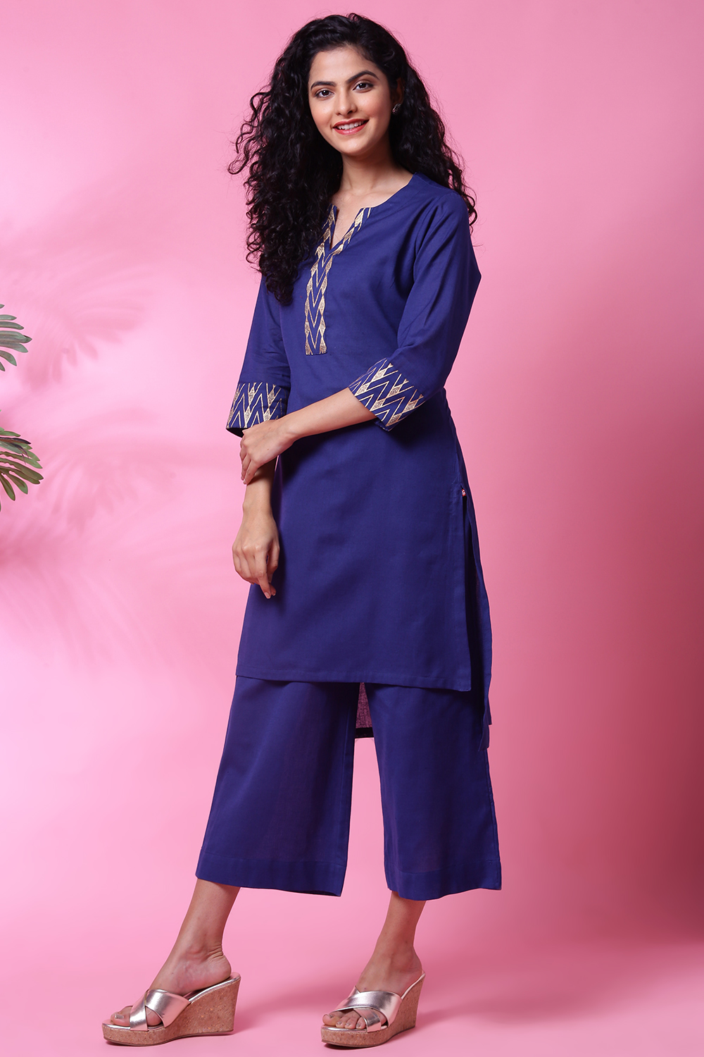 Blue Cotton Flax Straight Kurta Pants Set image number 0