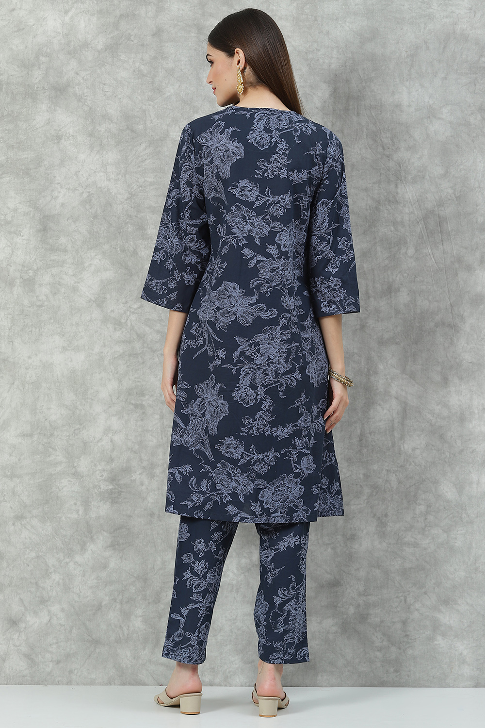 Navy Cotton Co-ord Set Kurta Relaxed Pant Suit Set image number 4