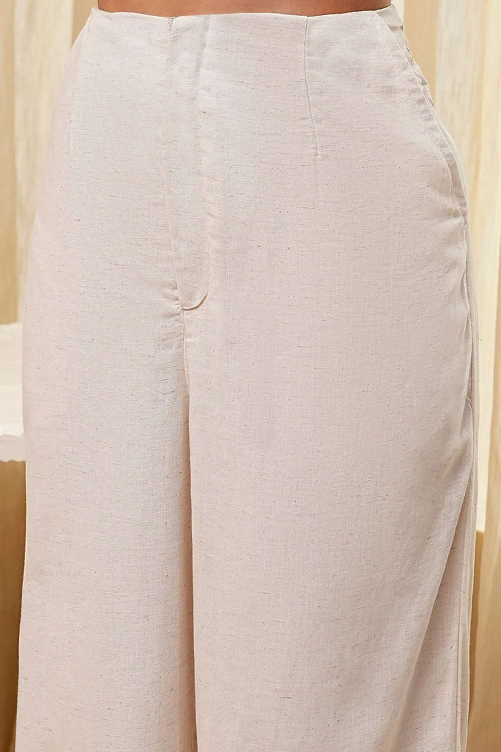 Natural Viscose Blend Straight Embroidered Fusion Set image number 2