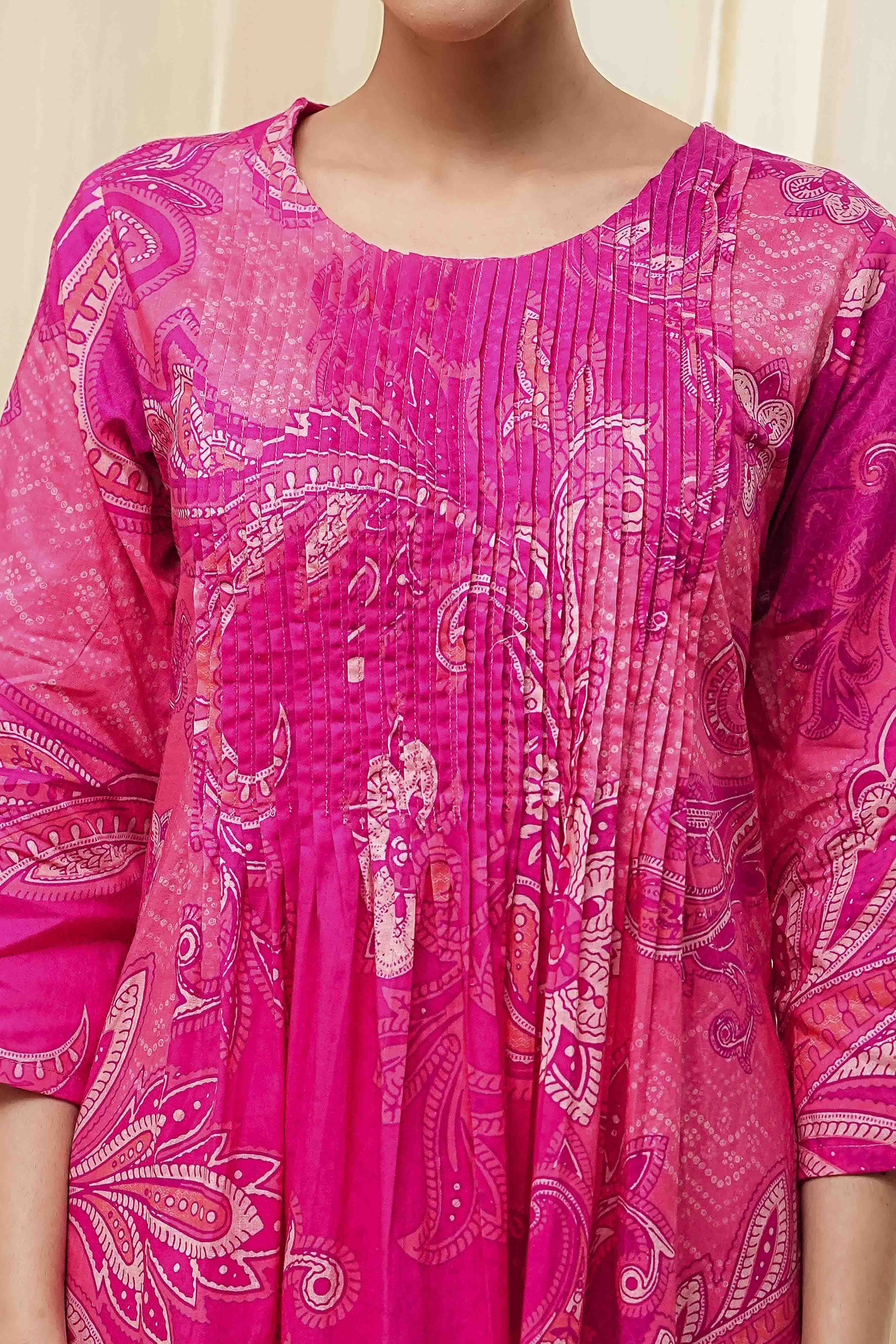 Pink Cotton Printed Pleated Kurta Set image number 1
