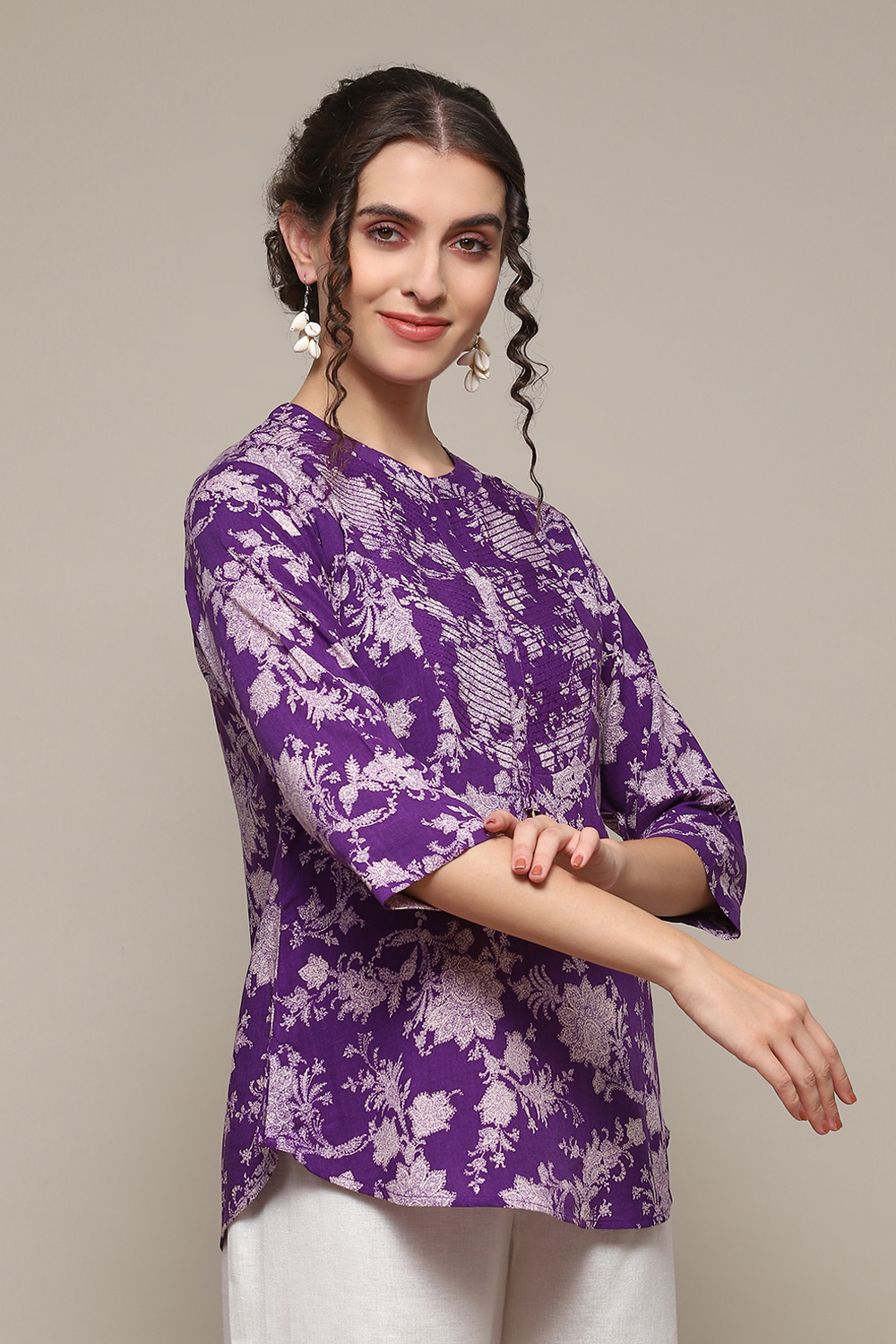 Pink & Purple LIVA Straight Printed Kurti image number 4