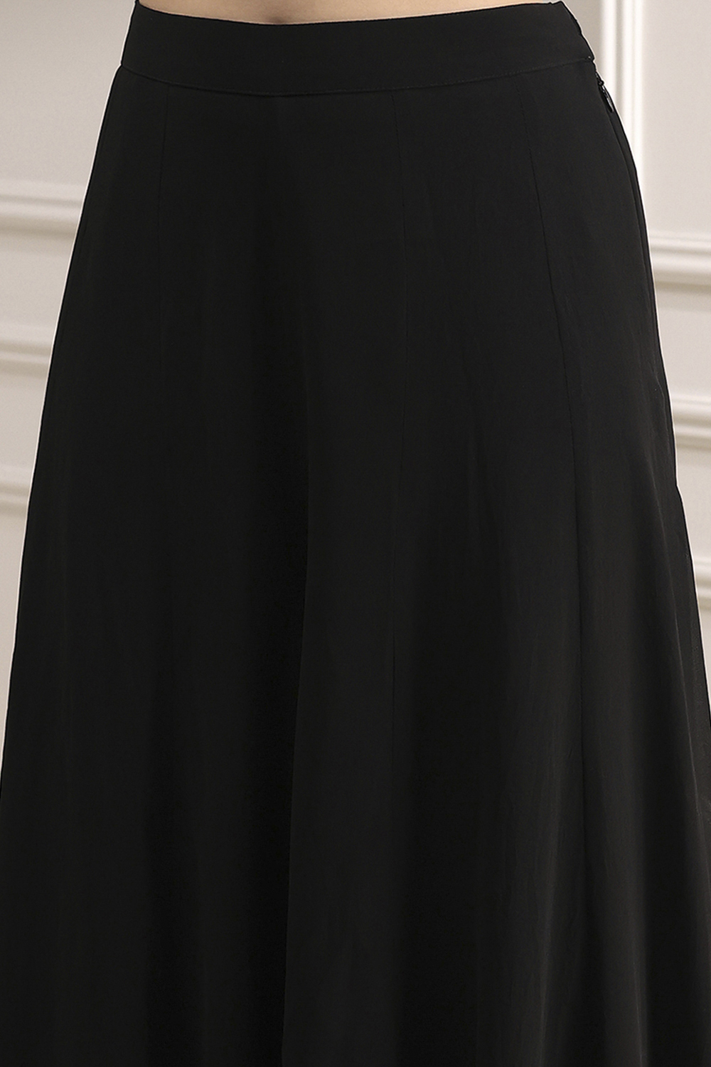 Black Polyester Fitted Embroidered Fusion Set image number 2