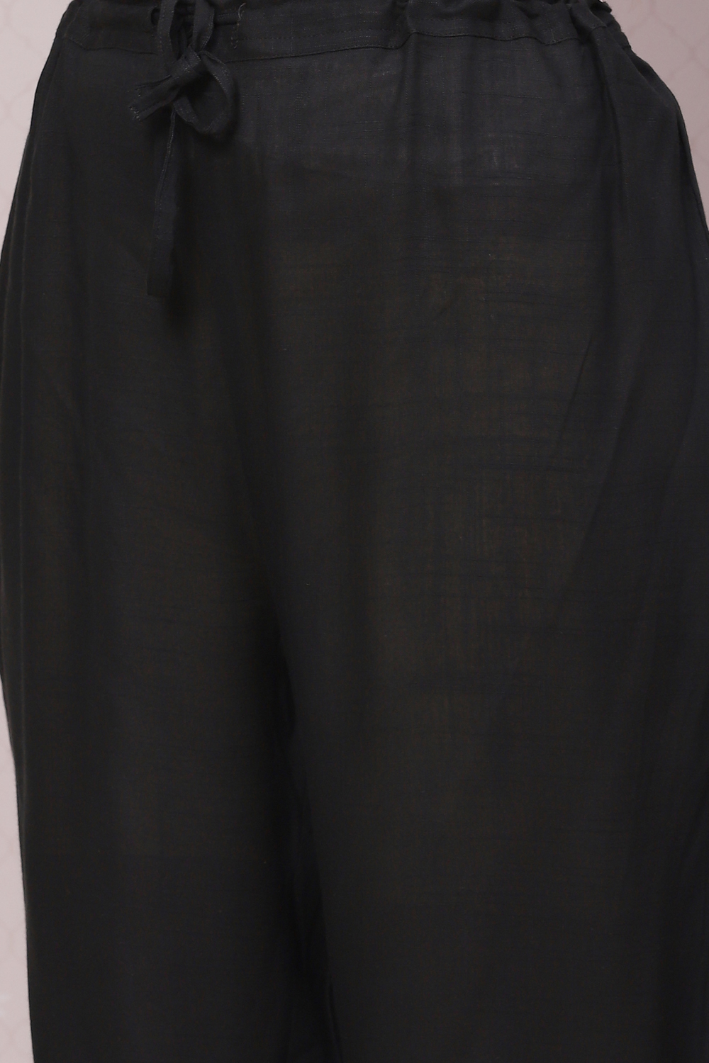 Off White Cotton Viscose Straight Kurta Narrow Palazzo Suit Set image number 3