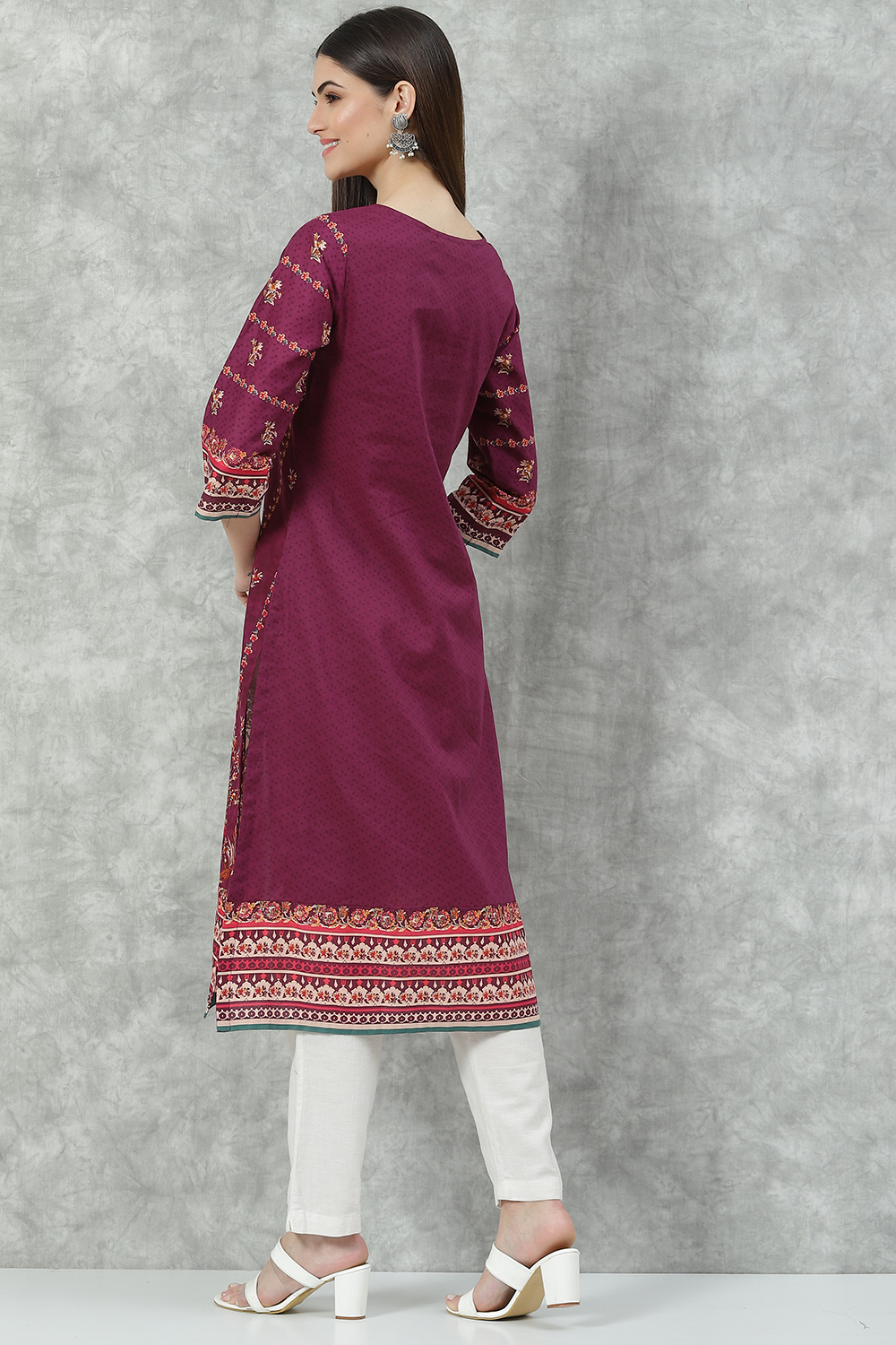 Purple Rayon Straight Printed Kurta image number 4