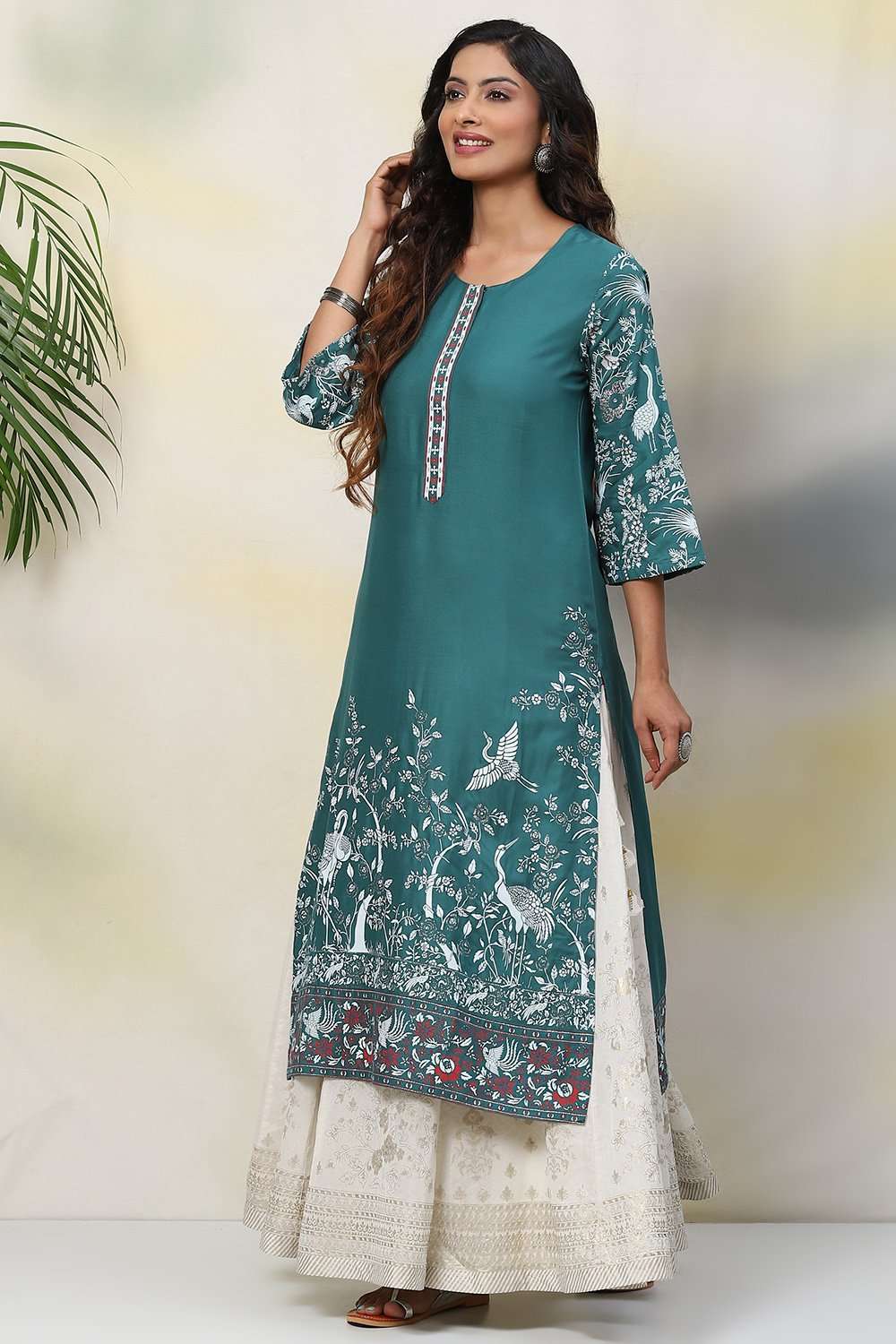 Ochre Straight Viscose Kurta image number 3