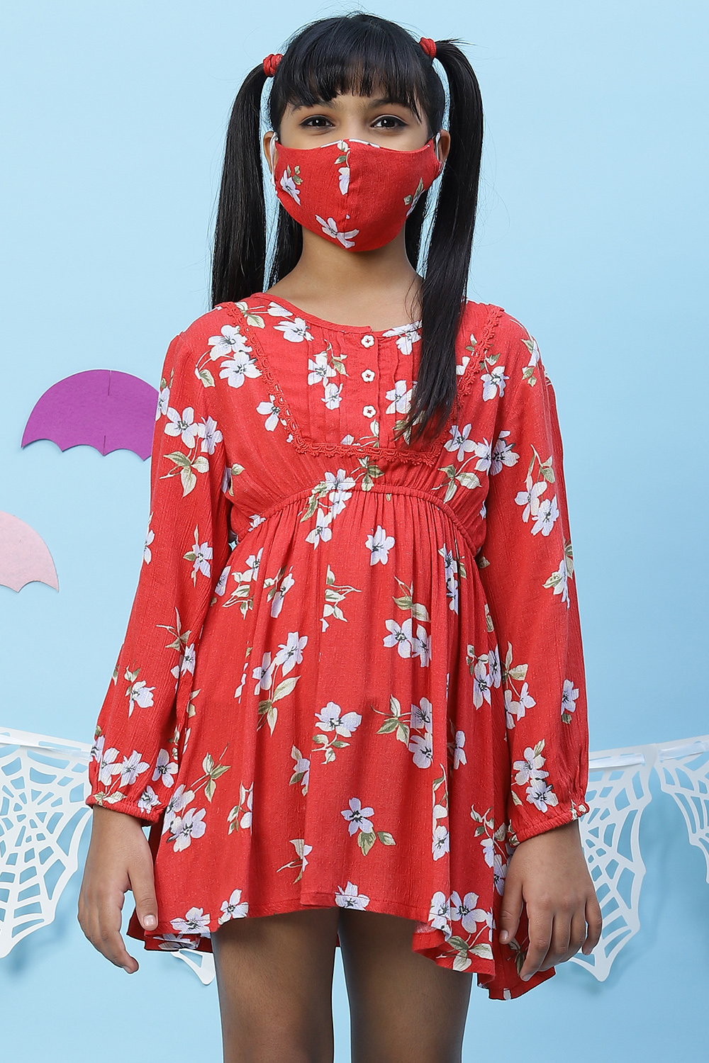 Red Flared Rayon Printed Dress image number 6