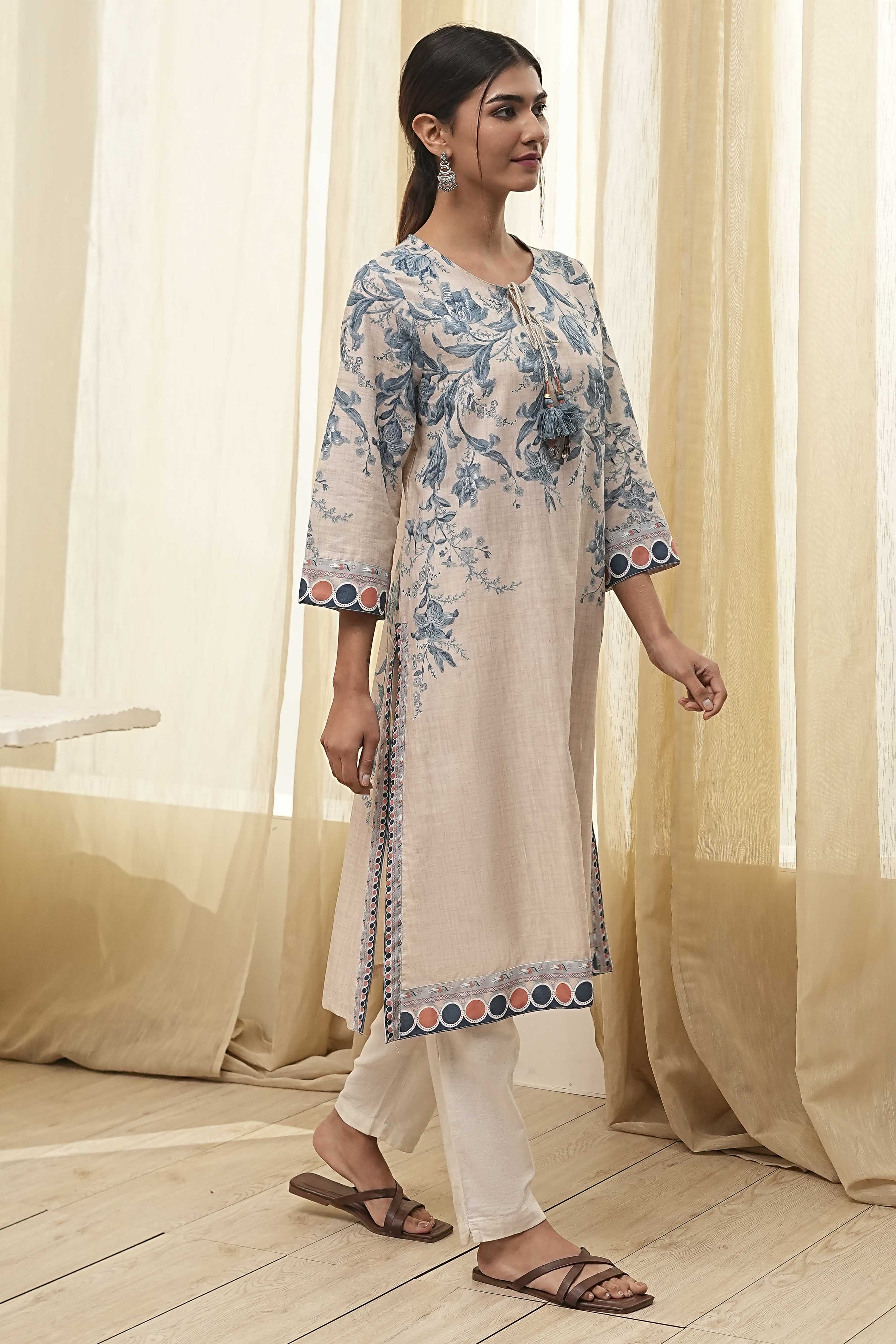 Beige and Blue Cotton Floral Straight Kurta image number 4
