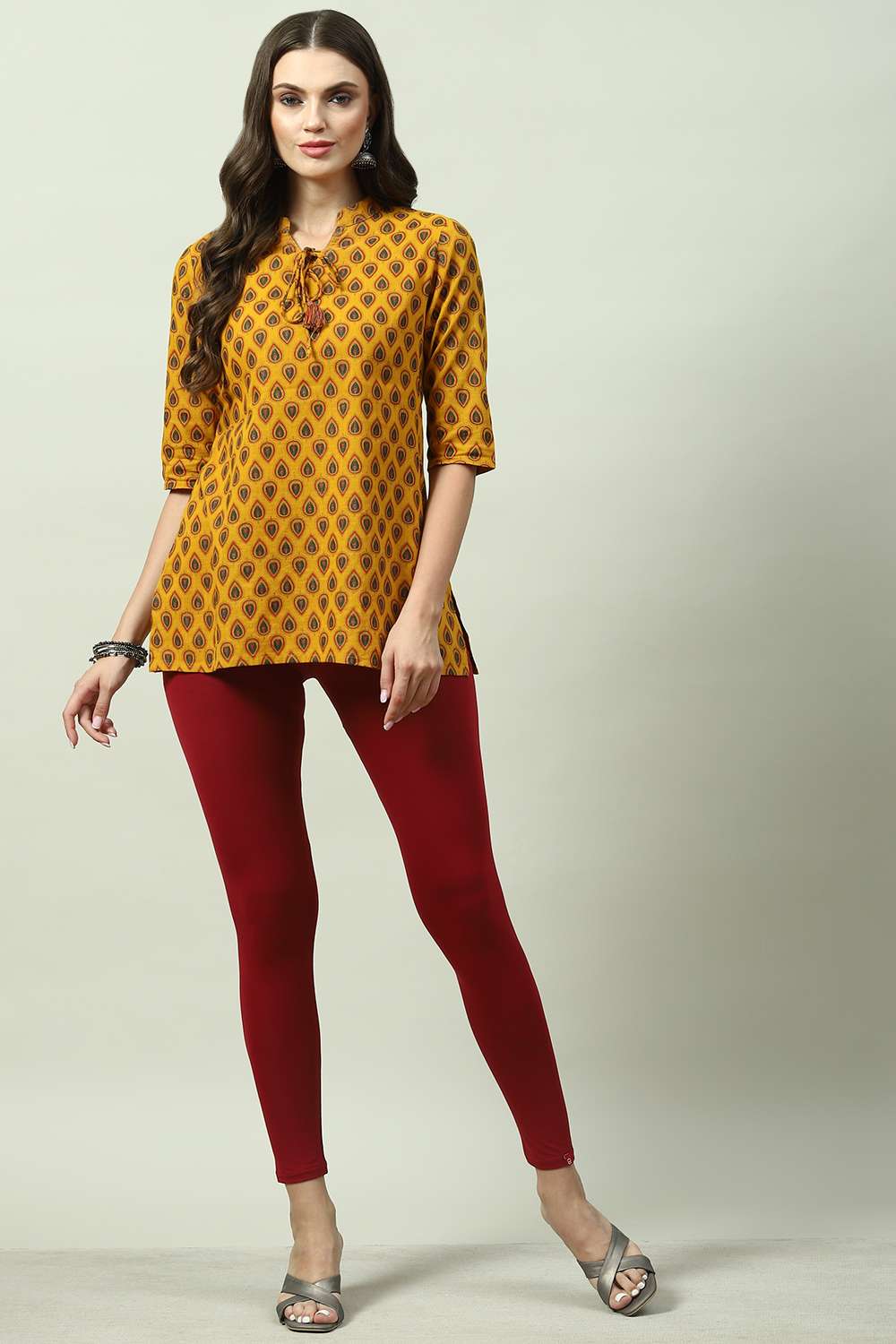 Maroon Solid Leggings