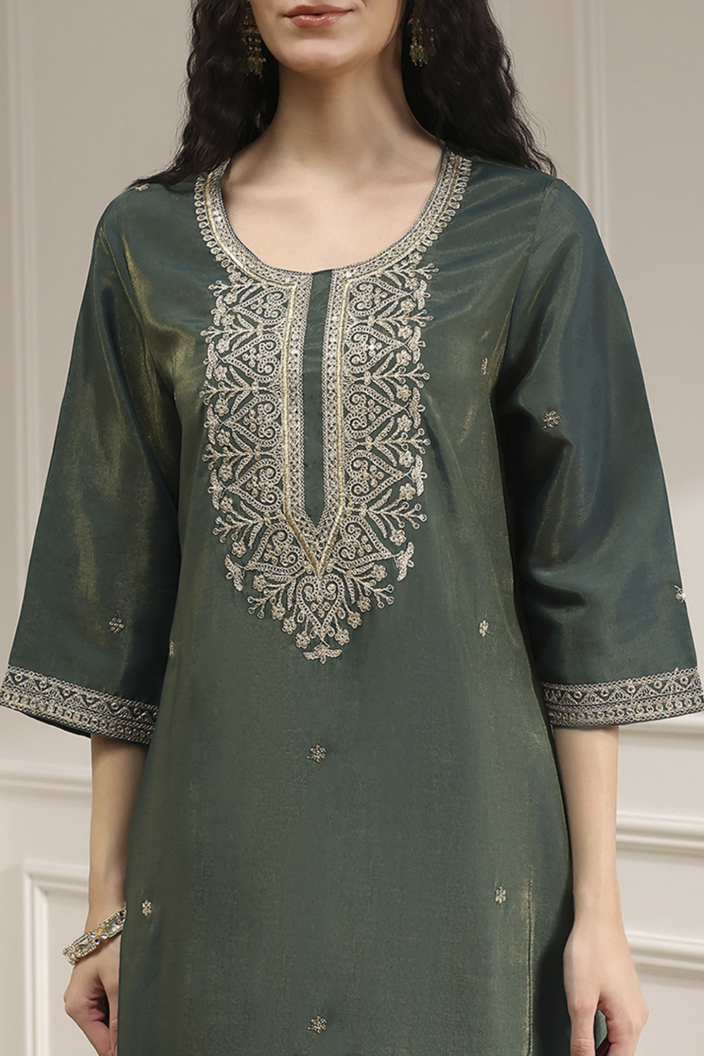 Green Viscose Rayon Straight Solid Suit Set image number 1
