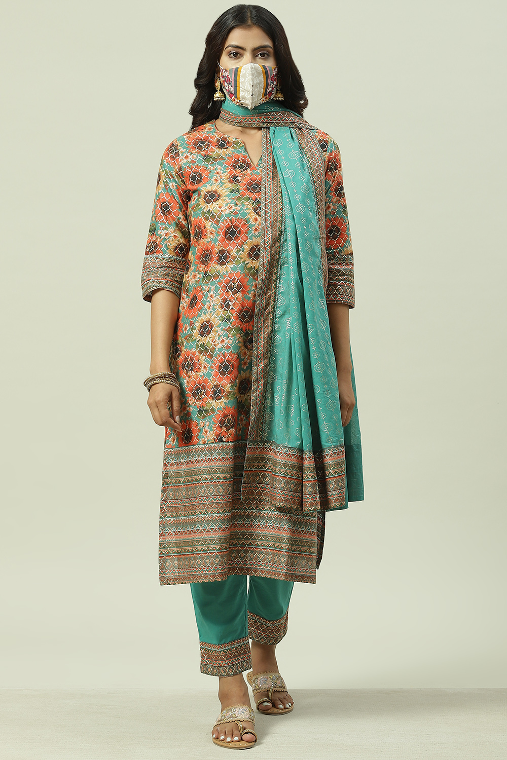 Sage Green Cotton Straight Kurta Slim Pant Suit Set image number 7