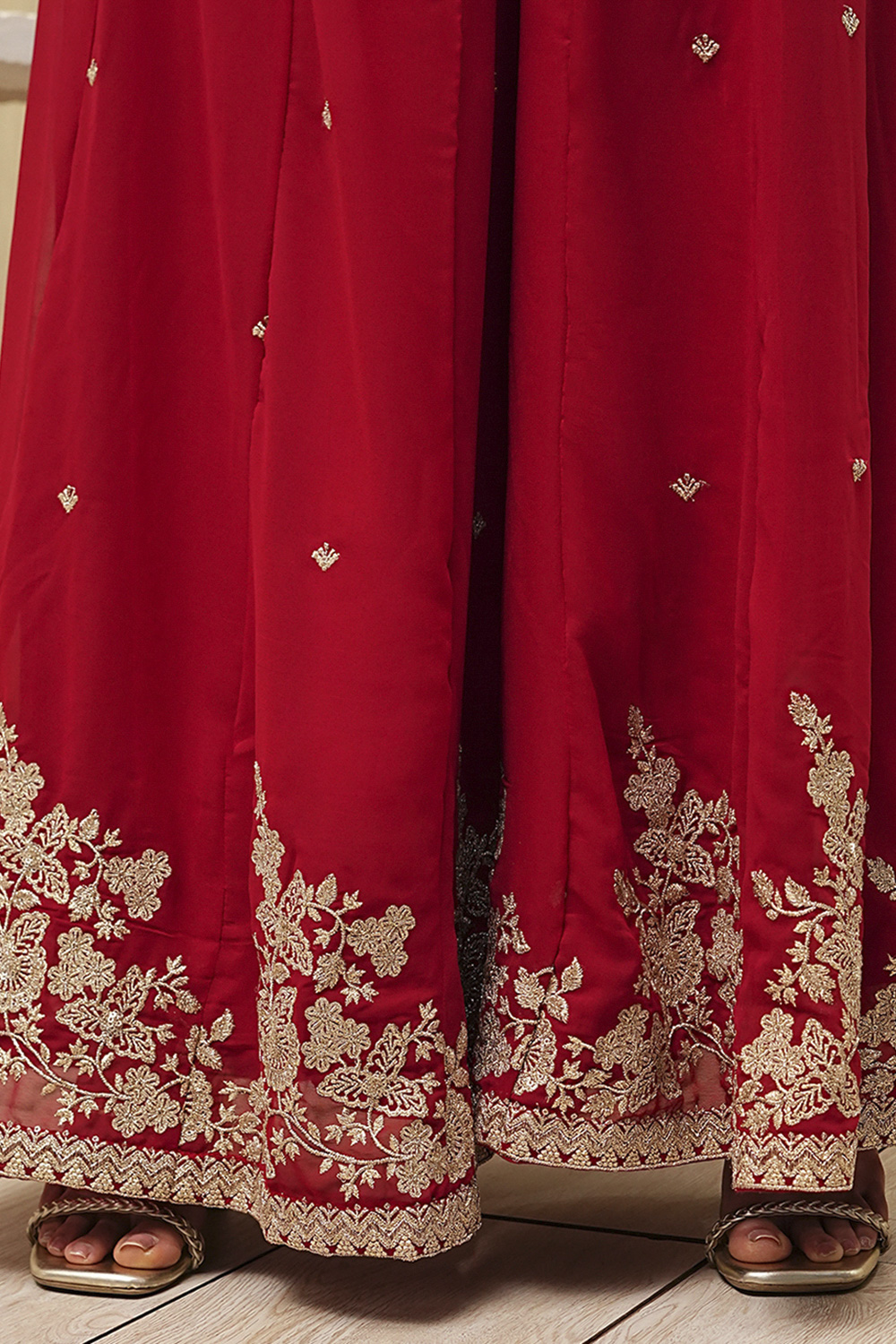Red Embroidered Straight Suit Set image number 8