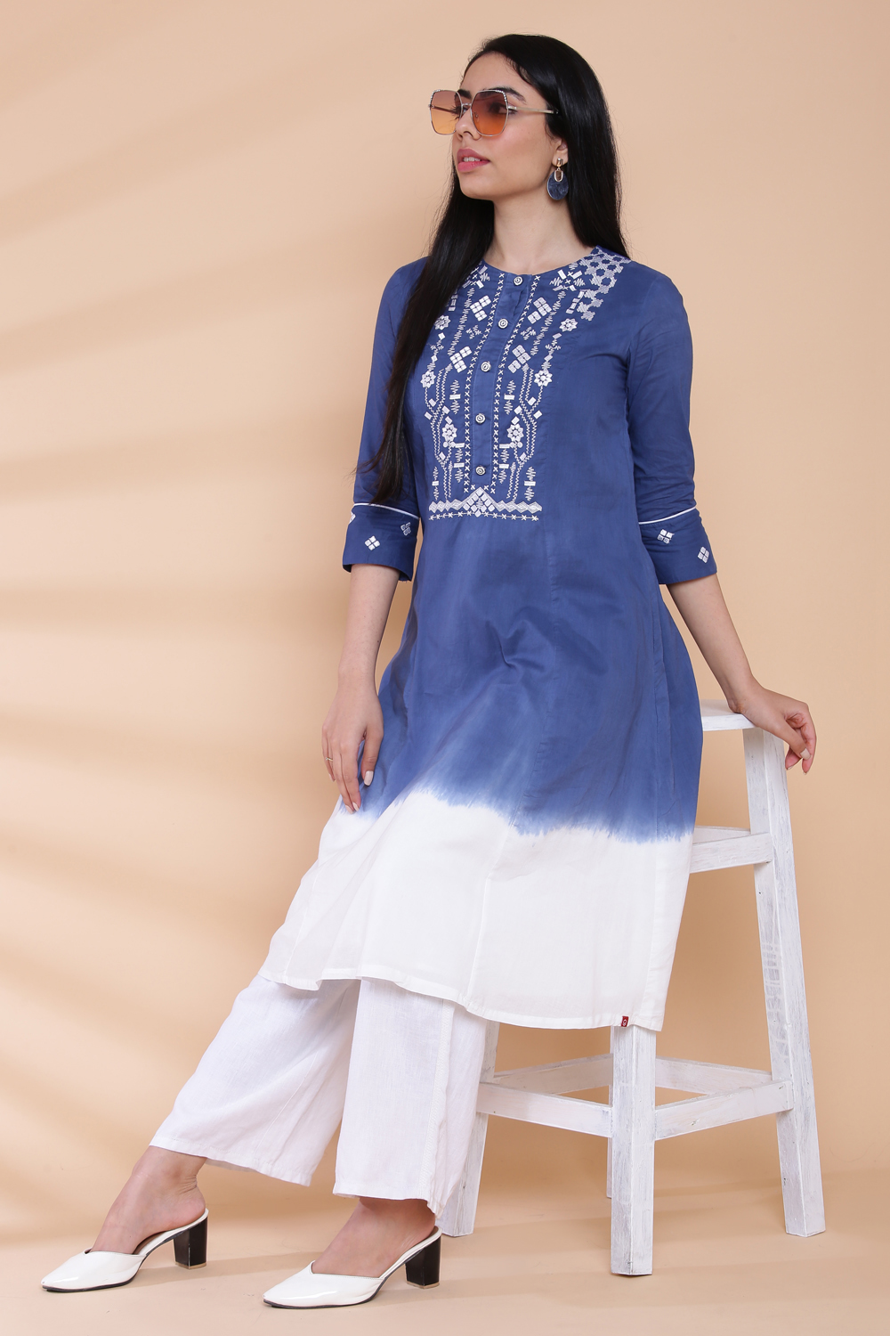 Indigo And White Cotton A-Line Kurta image number 0