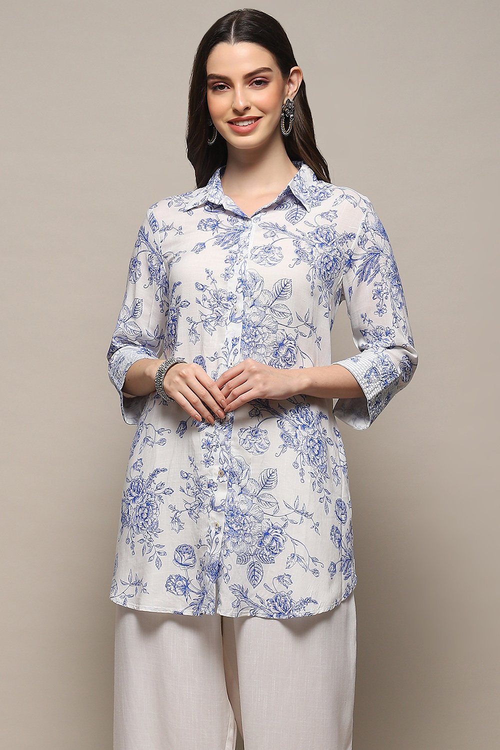 White Rayon Straight Kurti image number 5