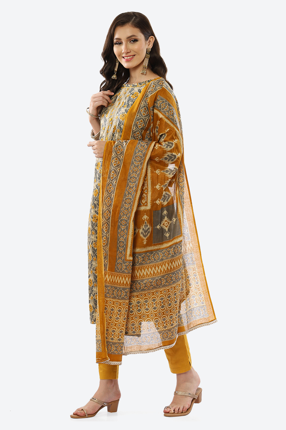 Yellow Cotton Unstitched Suit Set image number 6