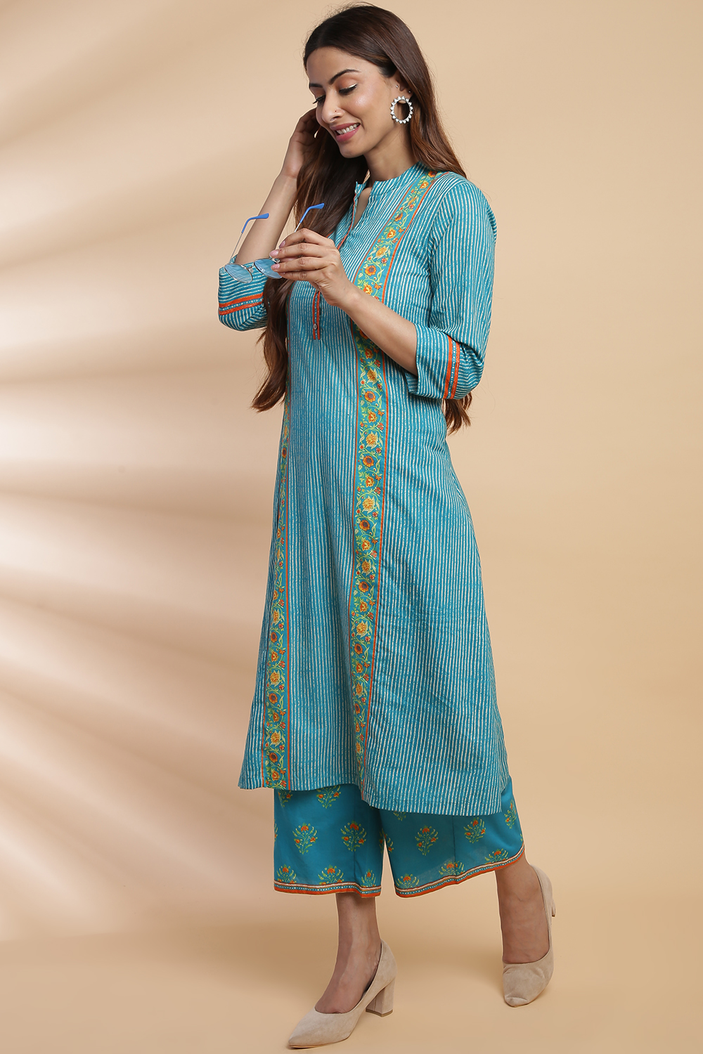 Turquoise Cotton A-Line Kurta Palazzo Suit Set image number 5