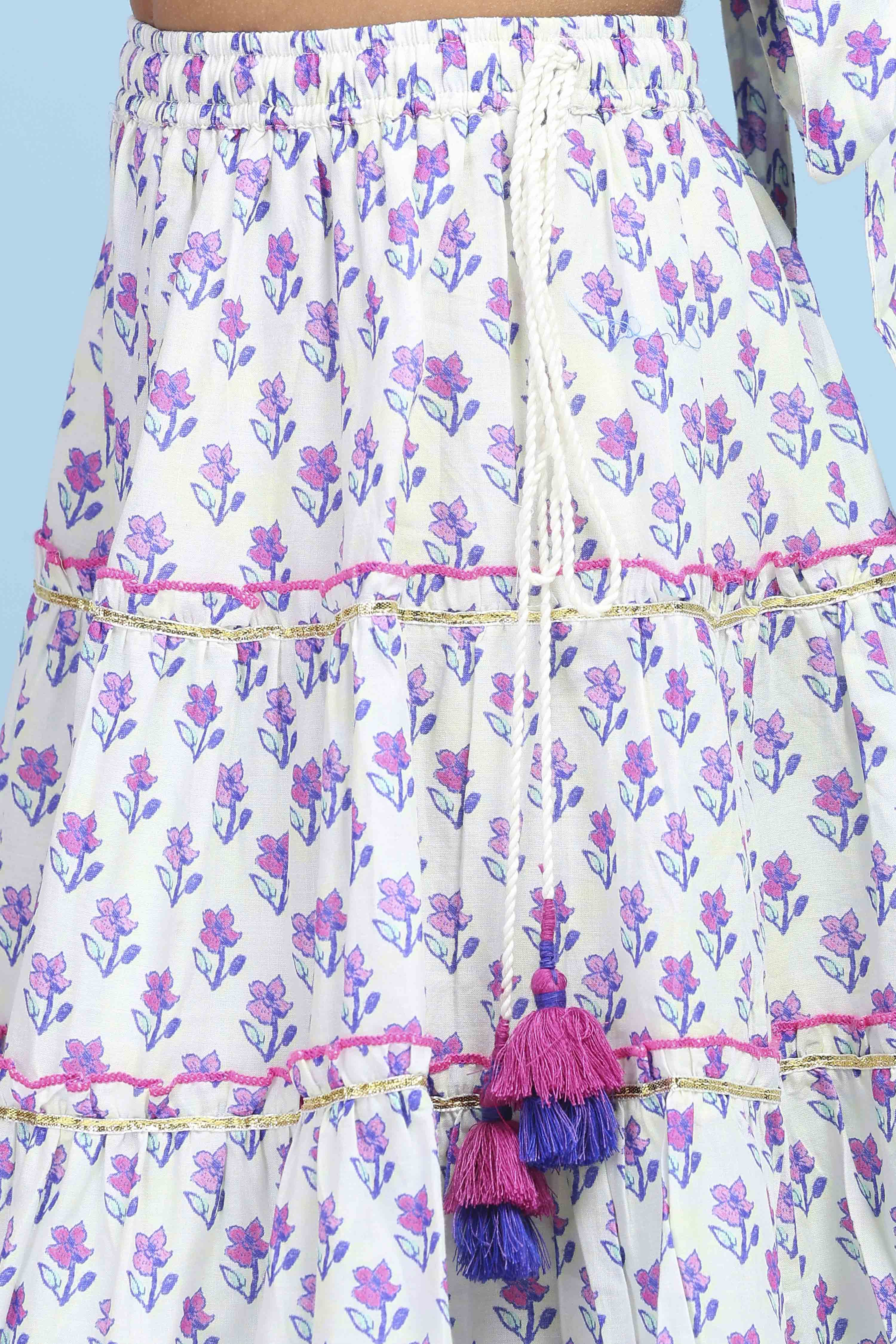 White Cotton Printed Regular Lehenga Set image number 2