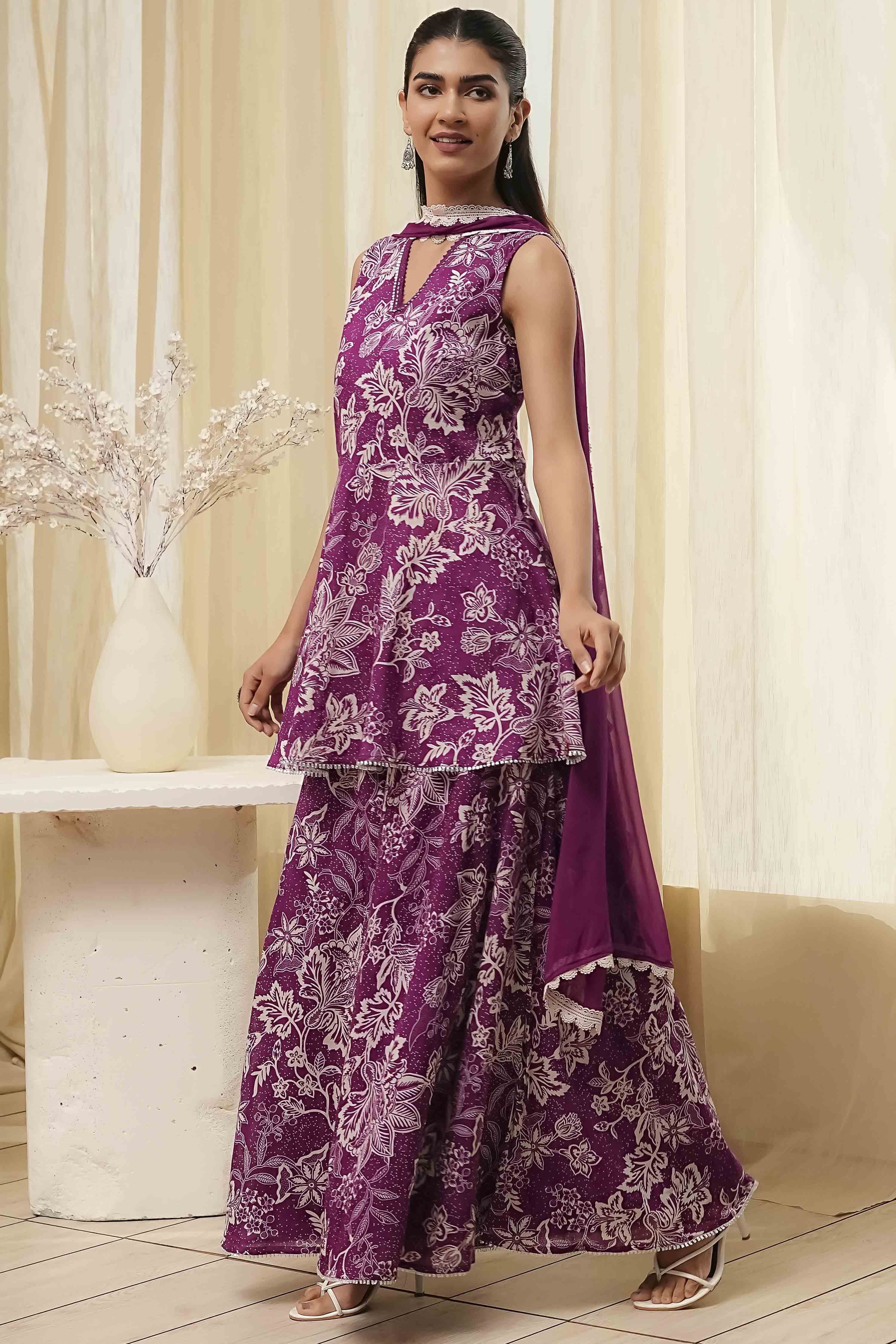 Green Cotton Floral Peplum Suit Set image number 3