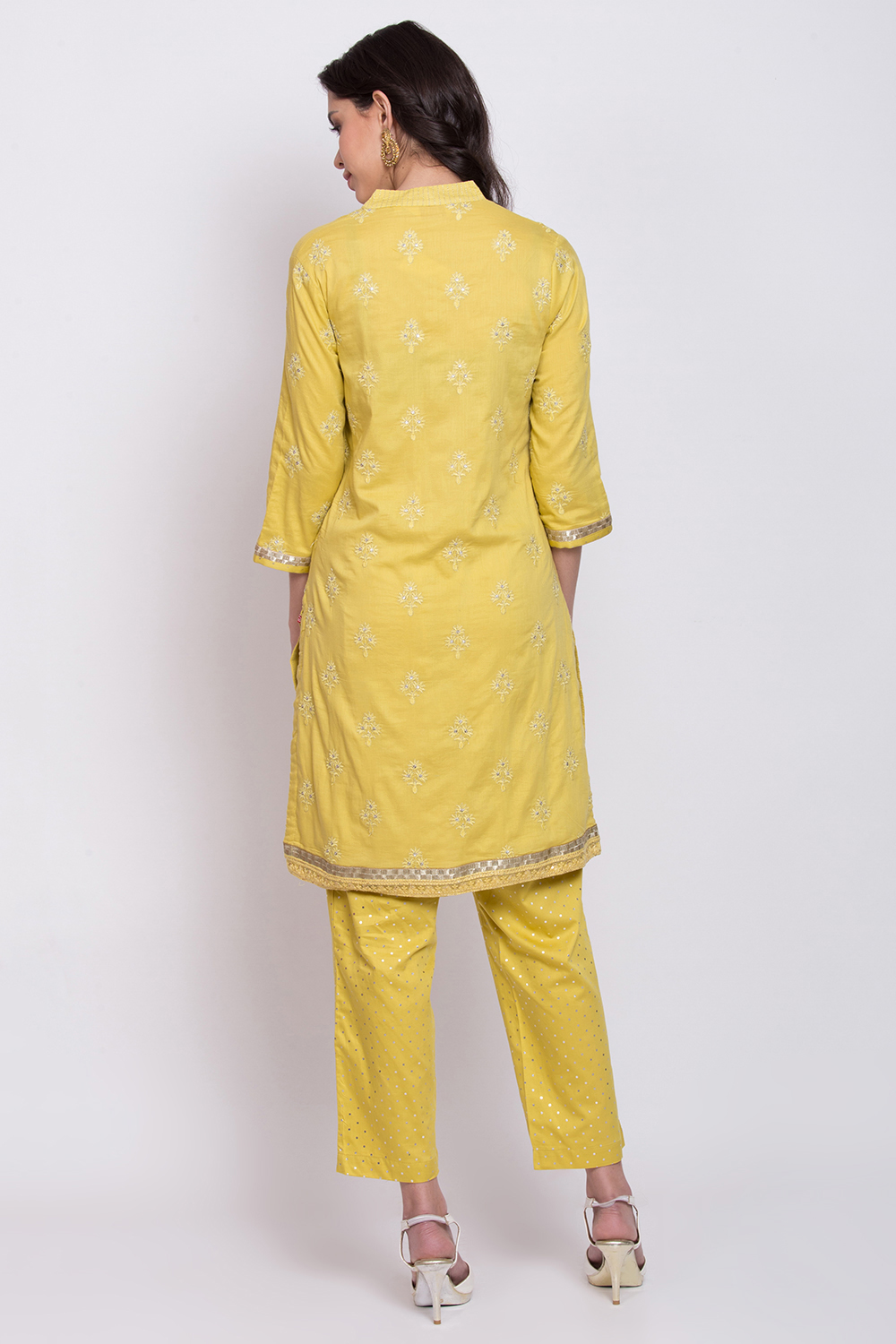 Yellow Cotton Straight Kurta Pant Suit Set image number 4