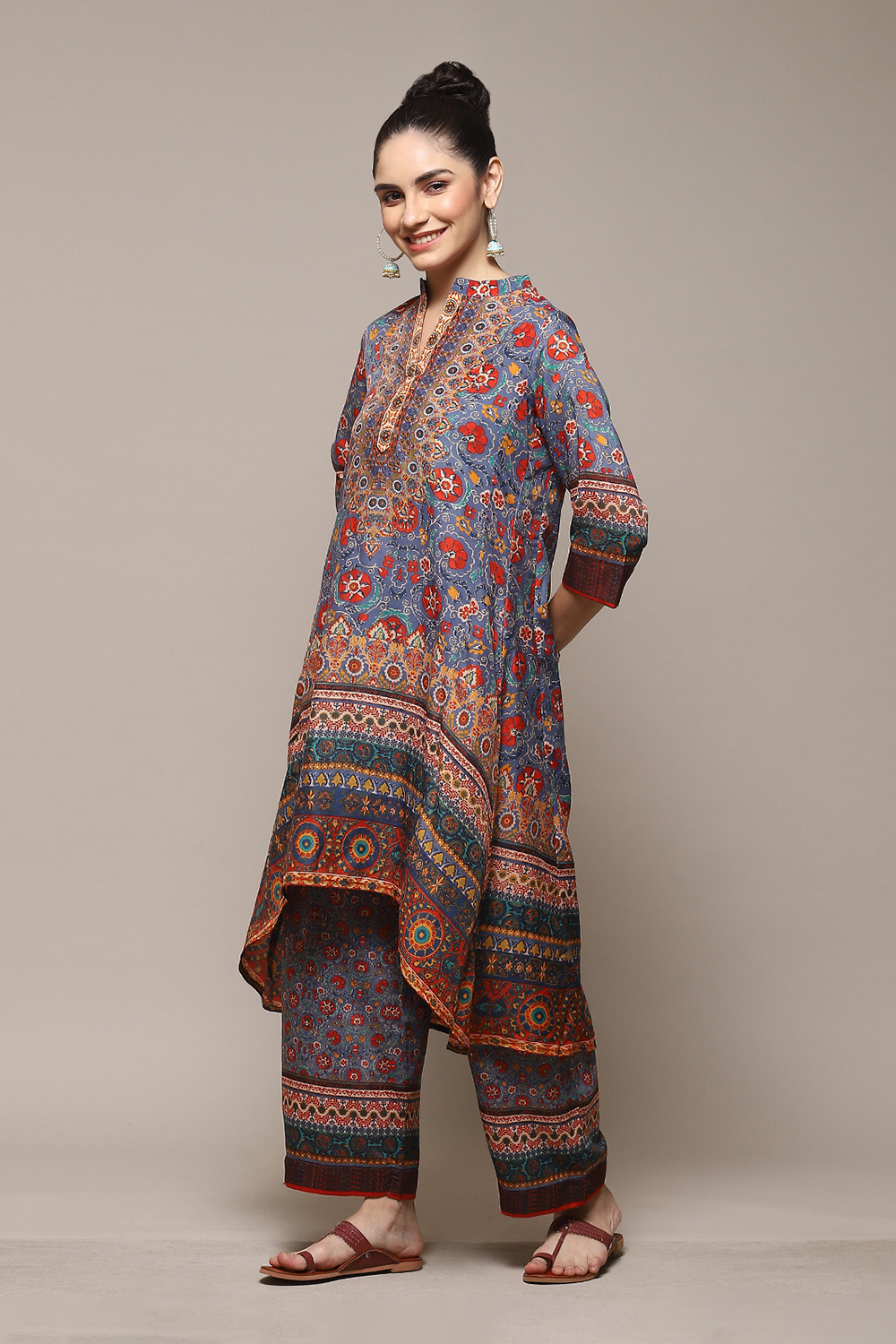 Blue Polyester Asymmetric Kurta Palazzo Suit Set image number 3