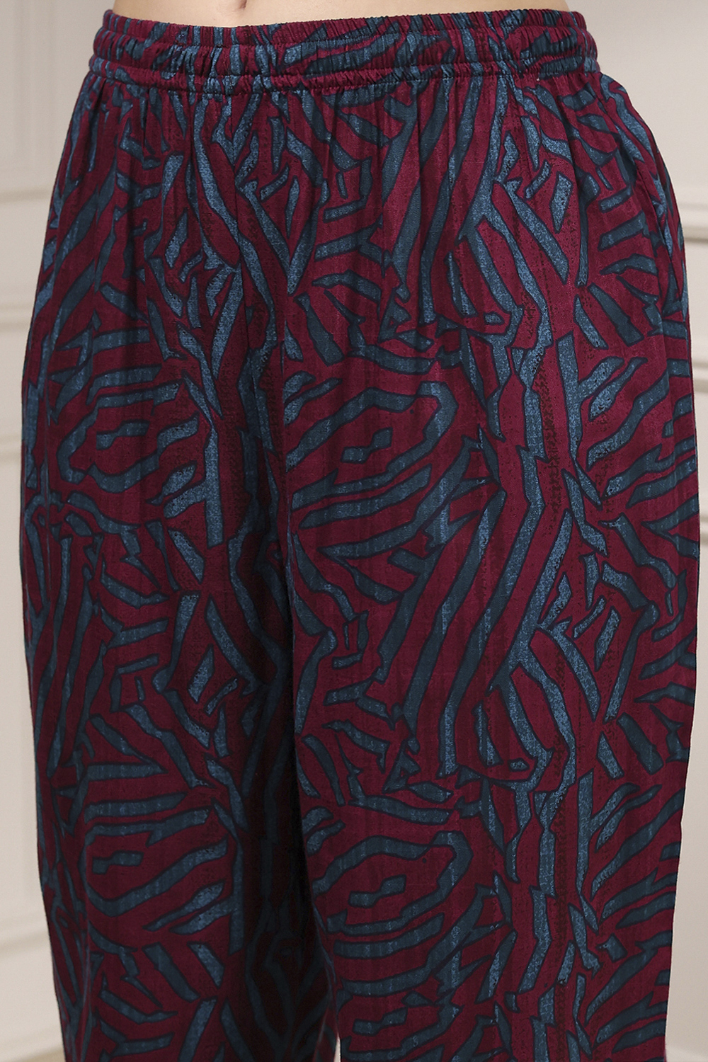 Teal Viscose Rayon Straight Printed Kurta Pants Set image number 2