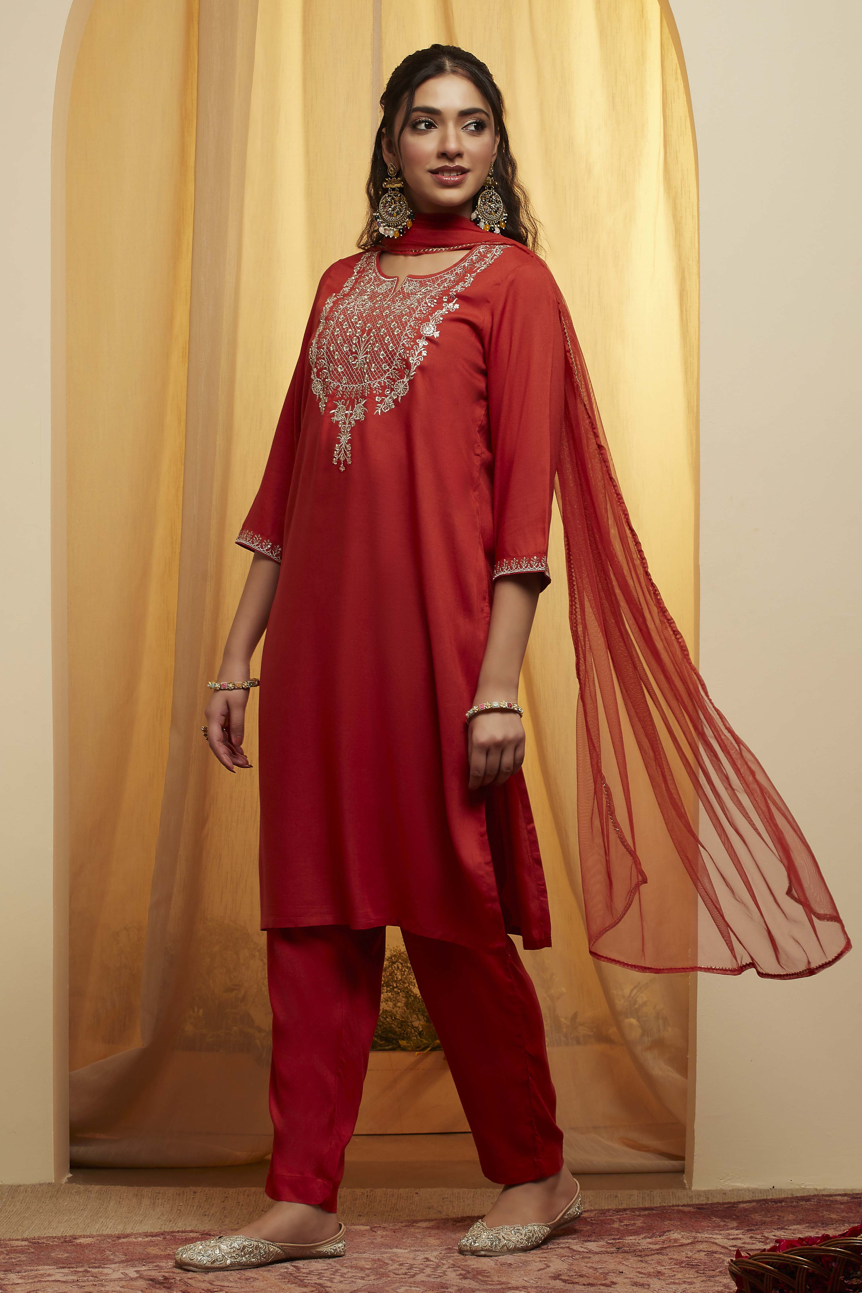 Red Solid Rayon Embroidered Yoke Kurta Set image number 3