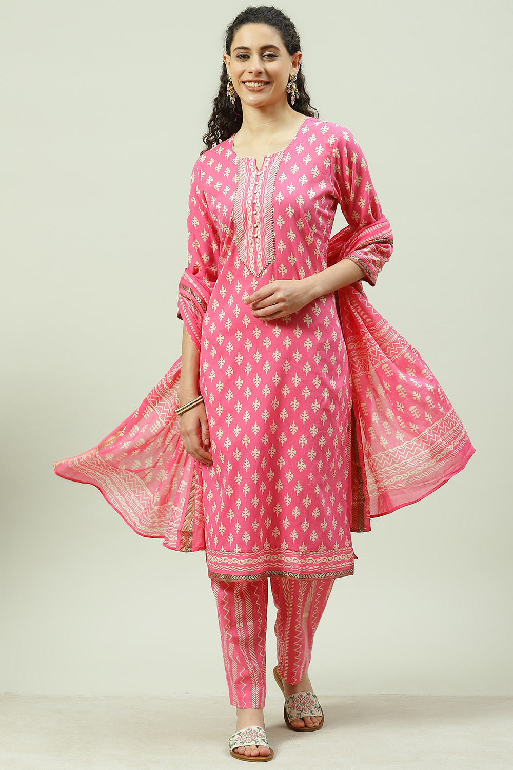 Pink Cotton Screen Print Unstitched Suit Set image number 0