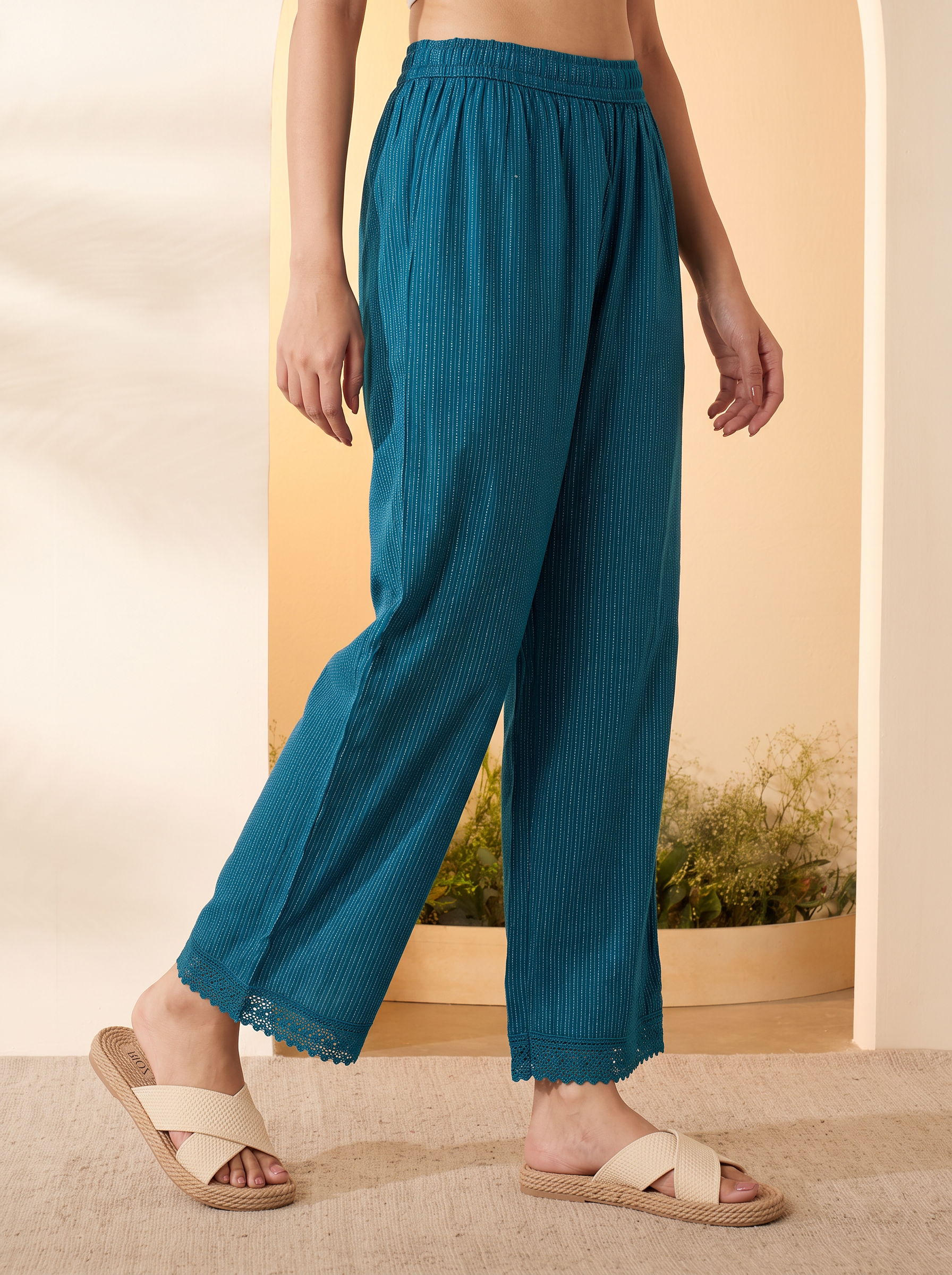 Teal Textured Straight Cotton Palazzo image number 4