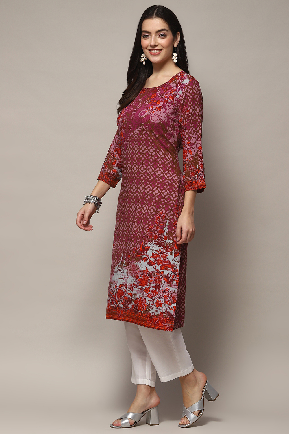 Plum Rayon Straight Kurta image number 2