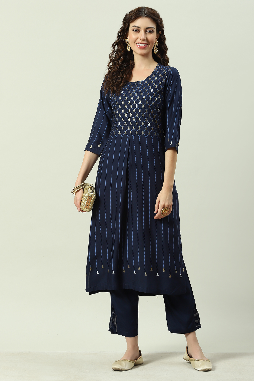 Plum Printed Rayon Straight Kurta Regular Pants Suit Set image number 6