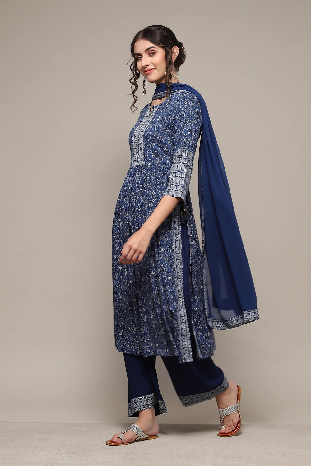 Blue LIVA Gathered Kurta Palazzo Suit Set image number 5