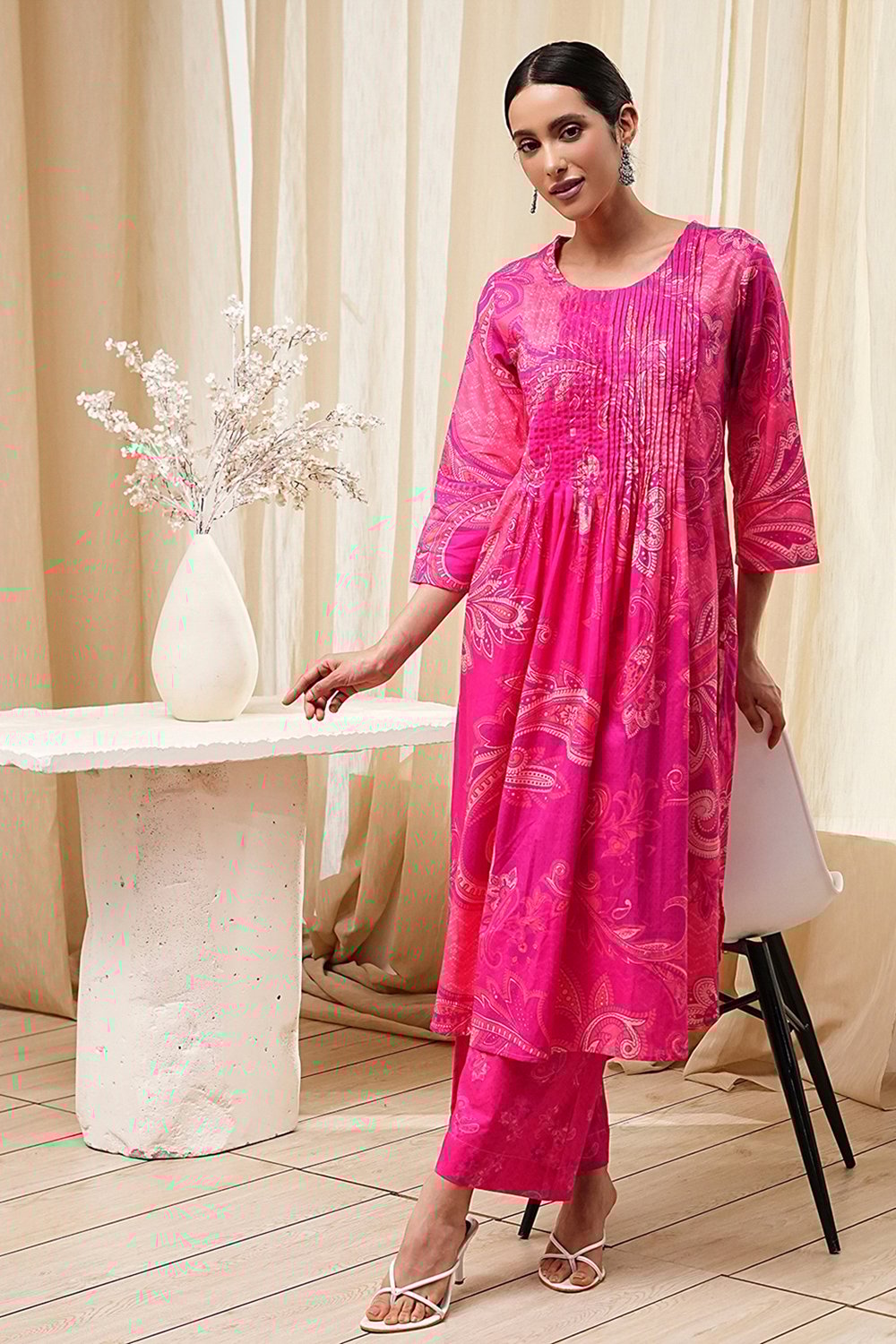 Pink Cotton Printed Pleated Kurta Set image number 0