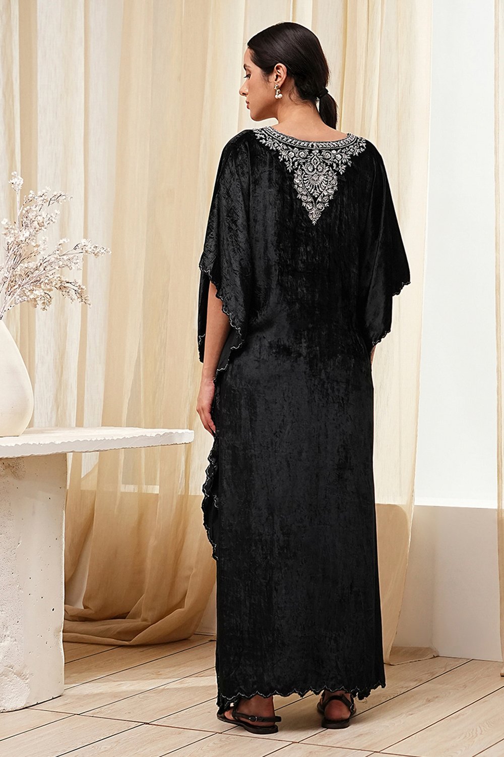 Black Viscose A-Line Suit Set image number 3
