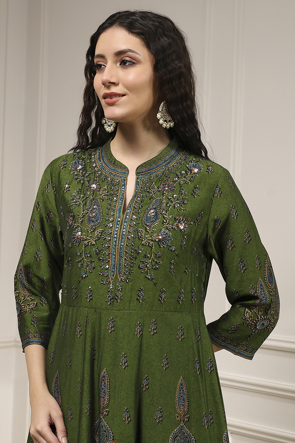 Green Viscose Kalidar Printed Suit Set image number 6