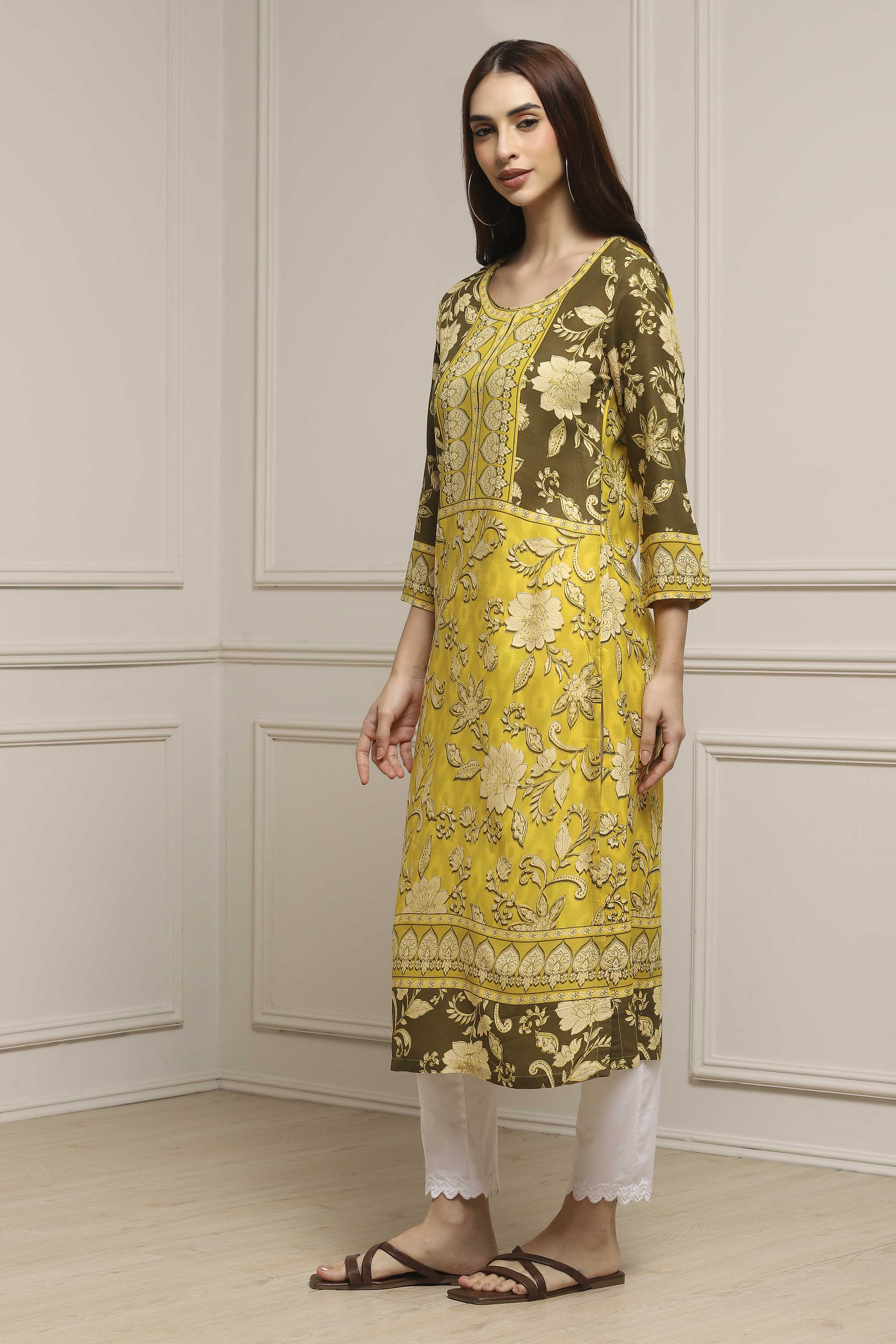 Olive Green LIVA Straight Printed Kurta image number 2