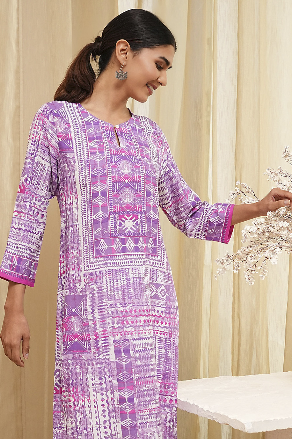 Lavender Printed Straight Kurta image number 0