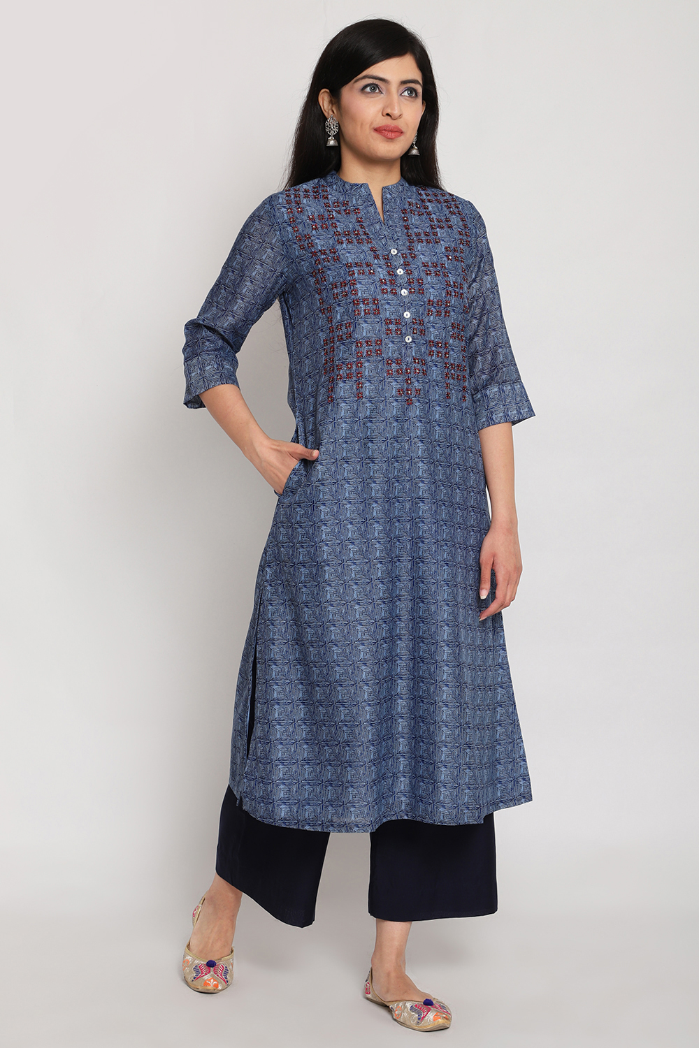 Indigo Art Silk Kurta Pants Set image number 3