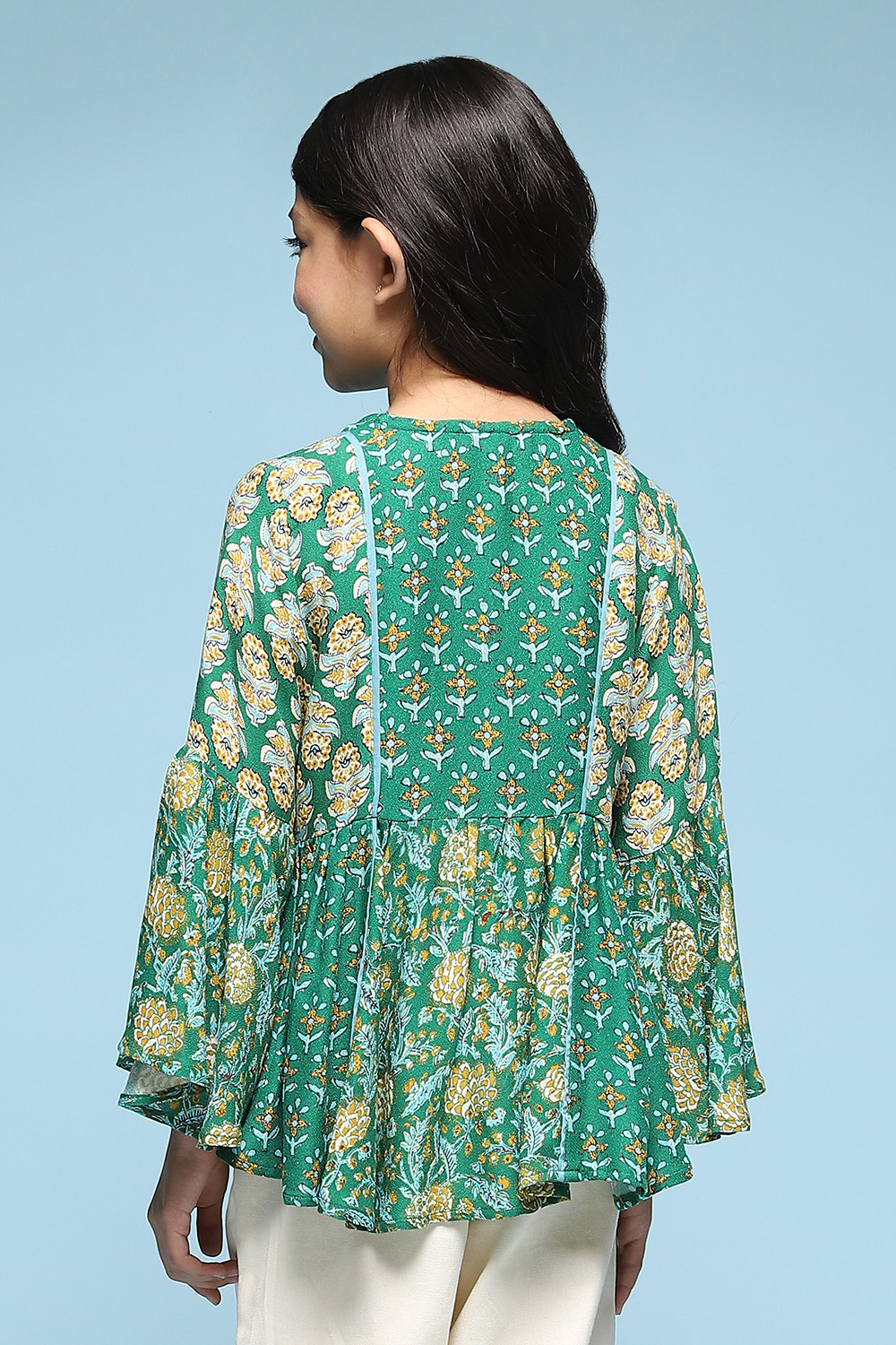 Green Rayon Short Kurta Printed Top image number 4