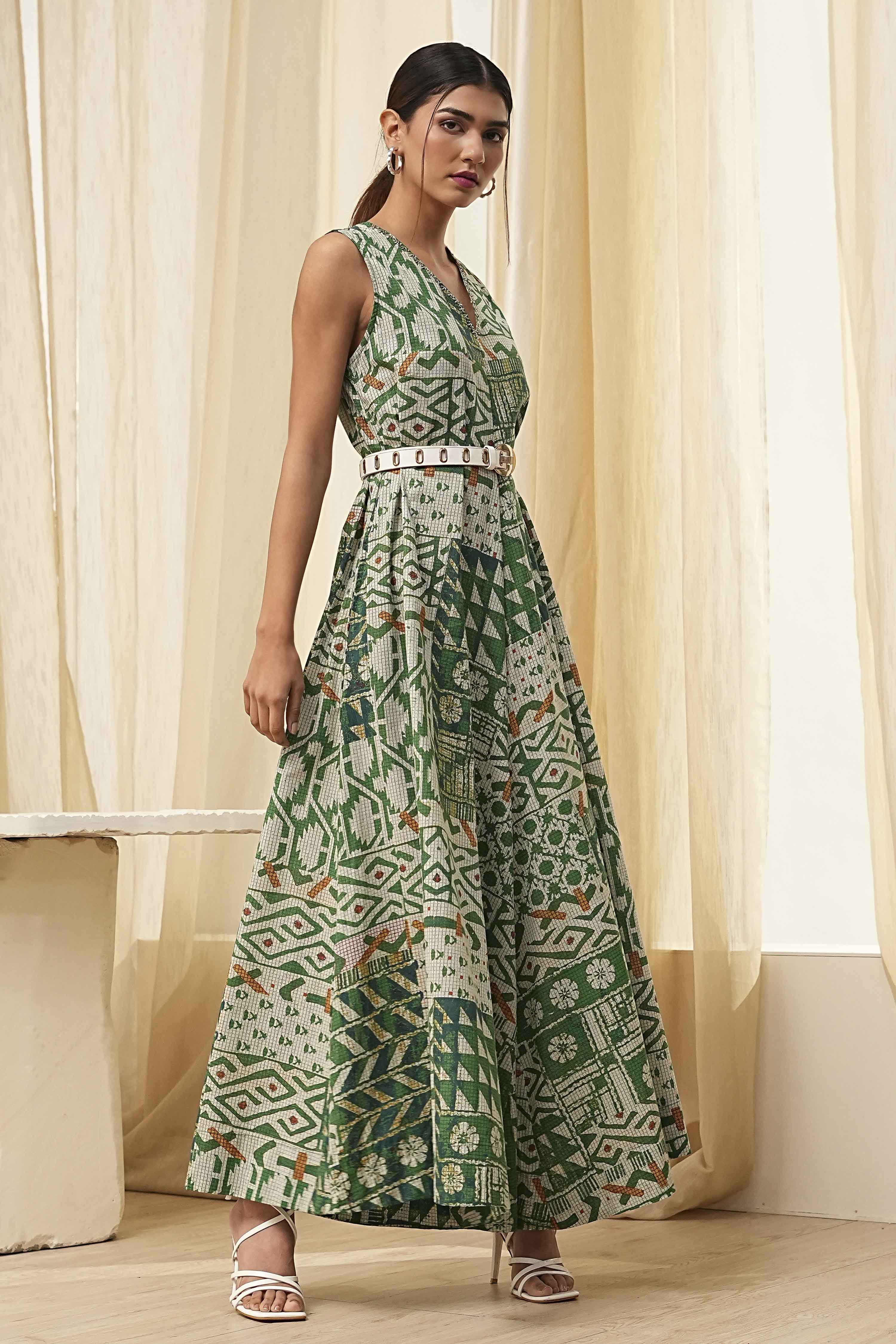 Green Cotton Printed Flared Jumpsuit image number 4