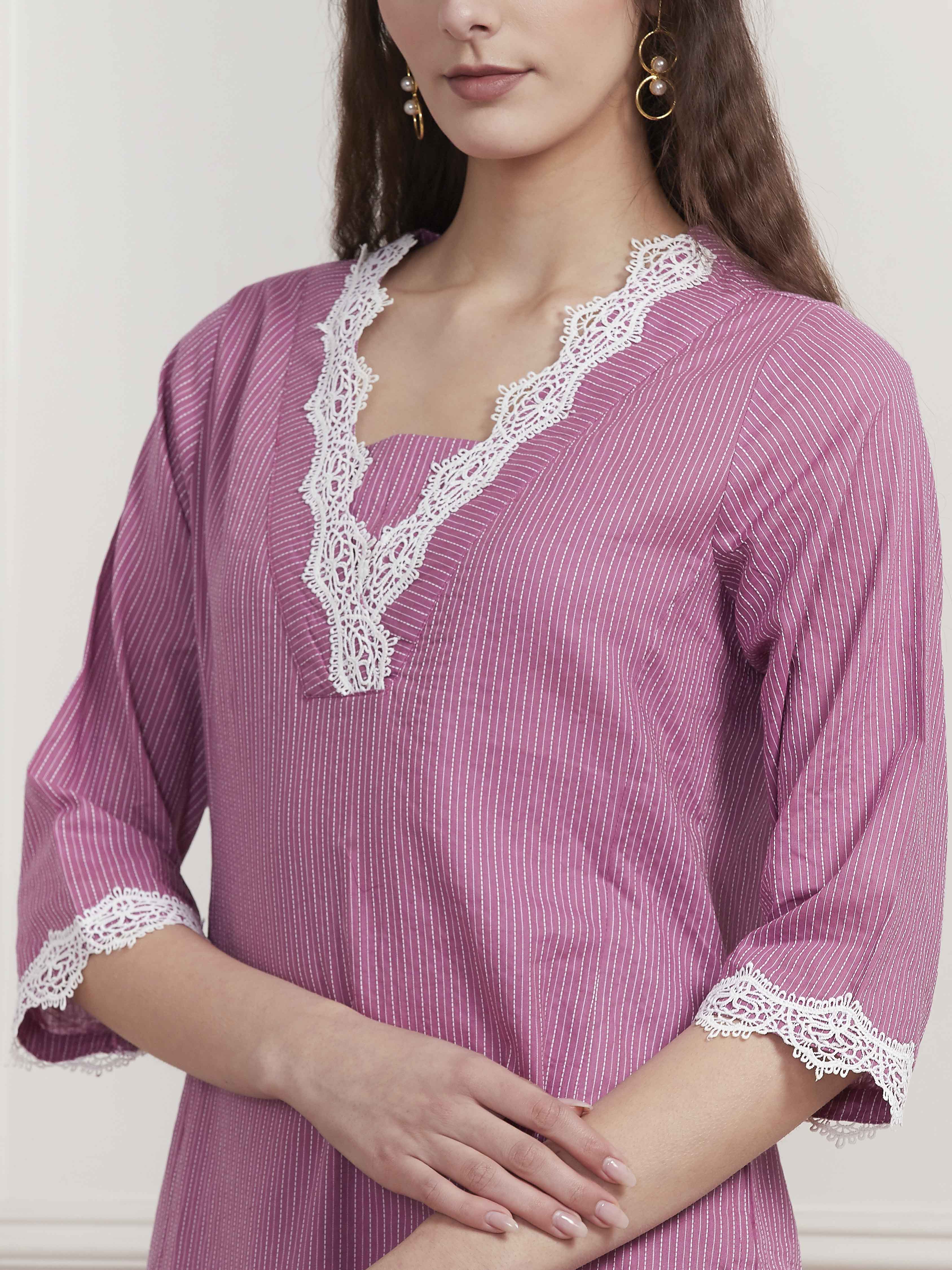 Blue Cotton Lace Trim Straight Kurta image number 1
