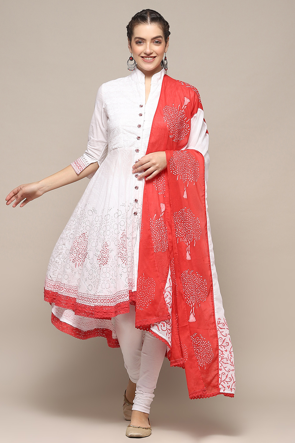 White-Red Cotton Asymmetric Suit Set With Dupatta image number 7