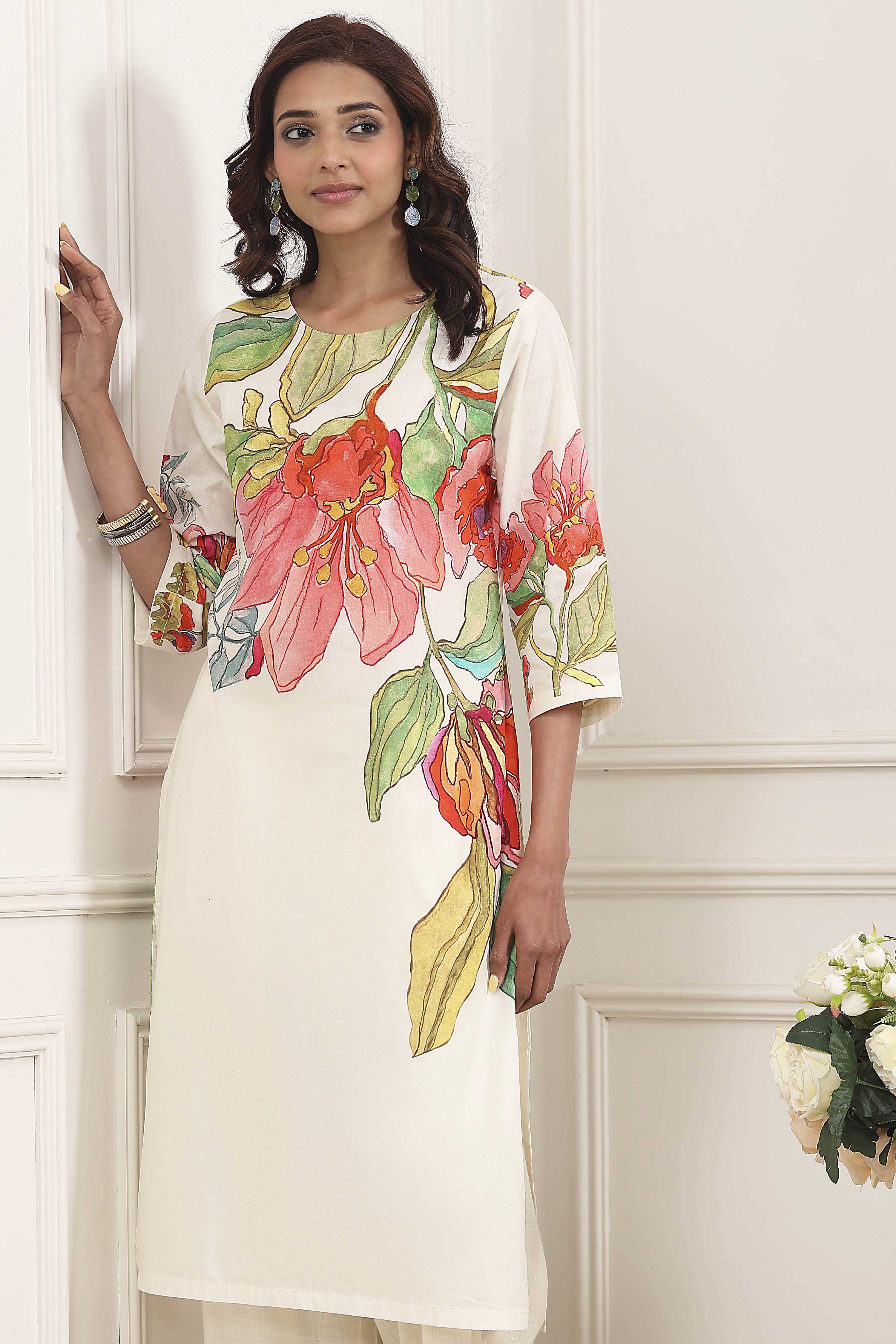 Yellow Cotton Floral Printed Straight Kurta Set image number 7