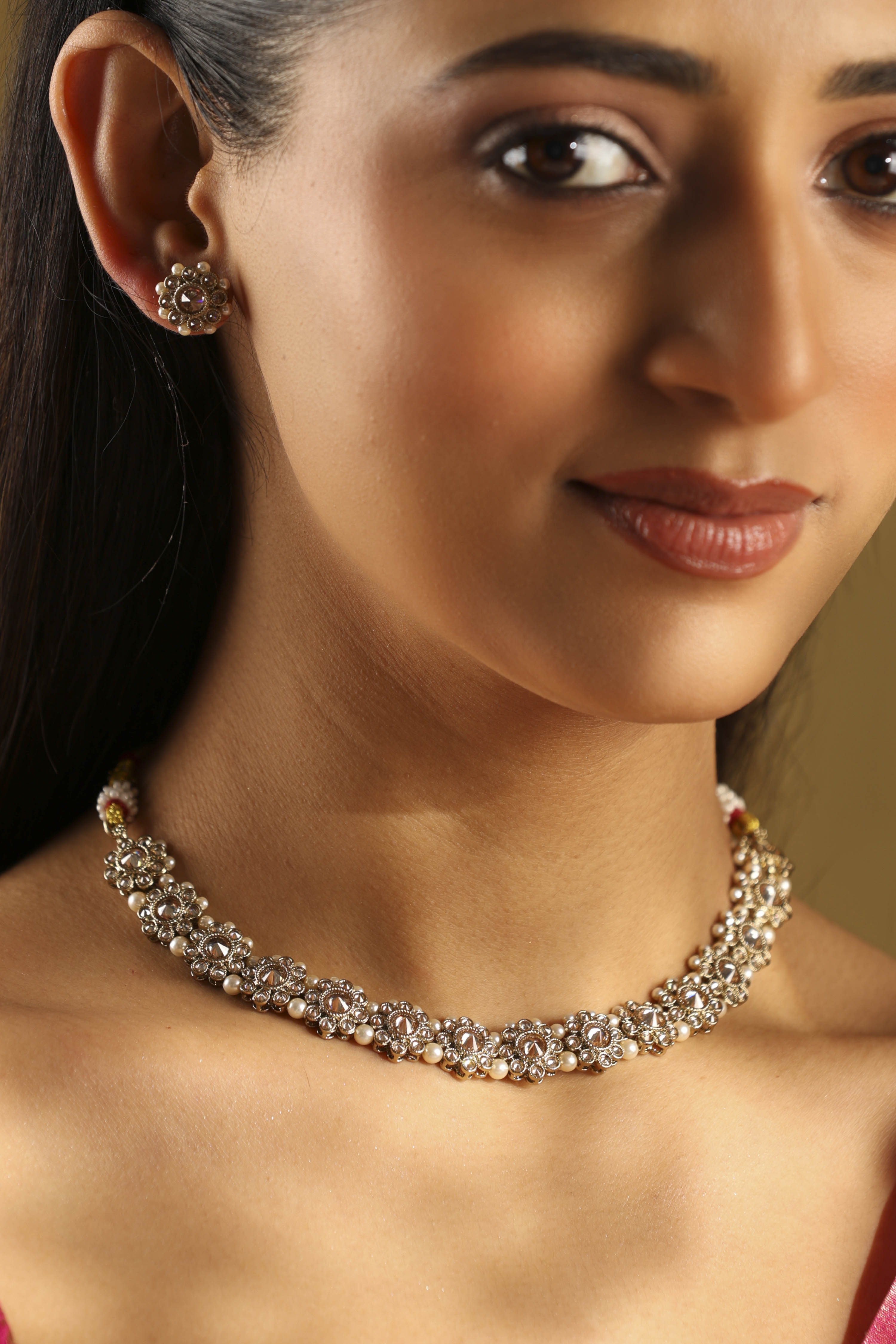 Champagne Alloy Necklace Set image number 1