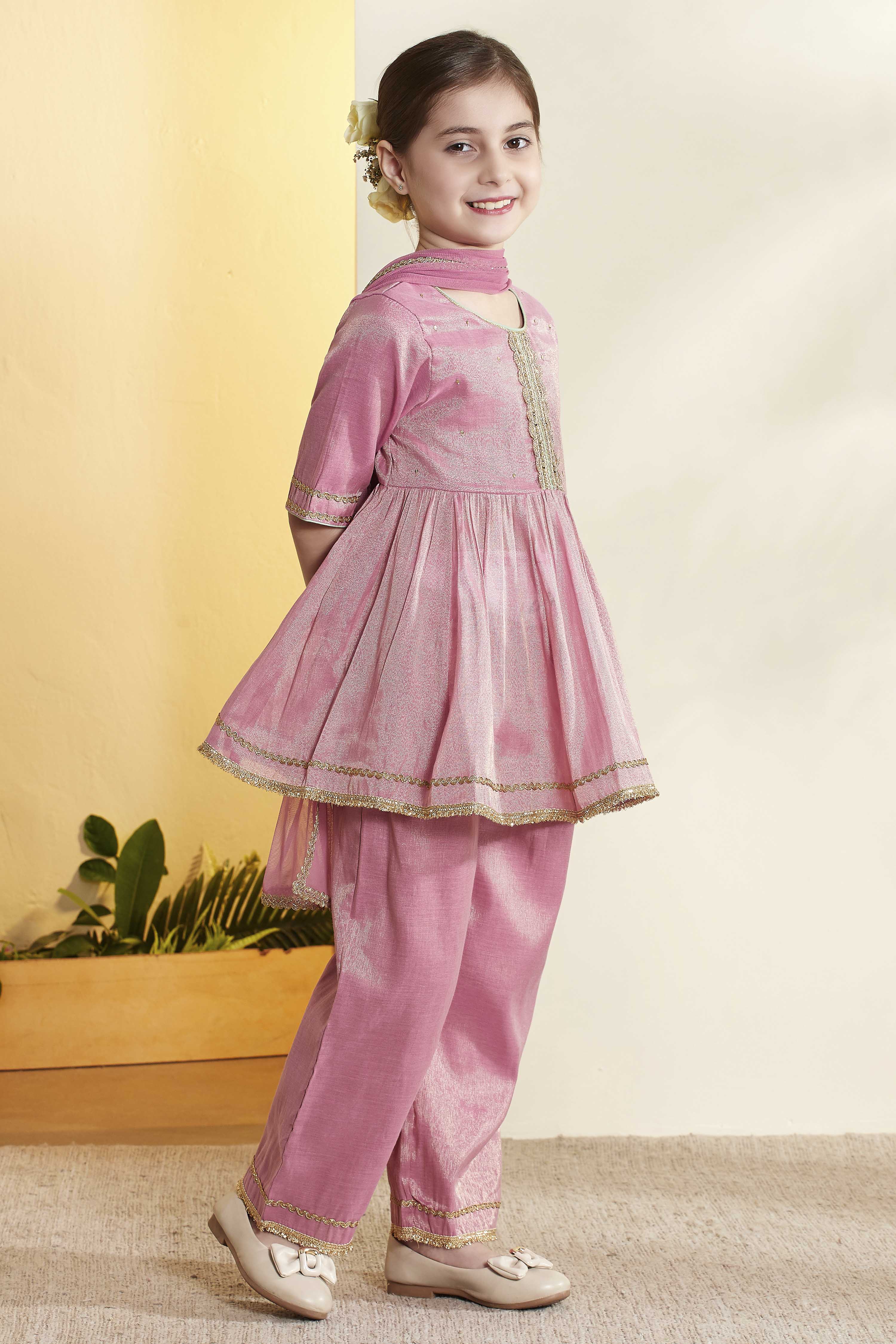 Pink Solid Peplum Viscose Rayon Kurta Set image number 4