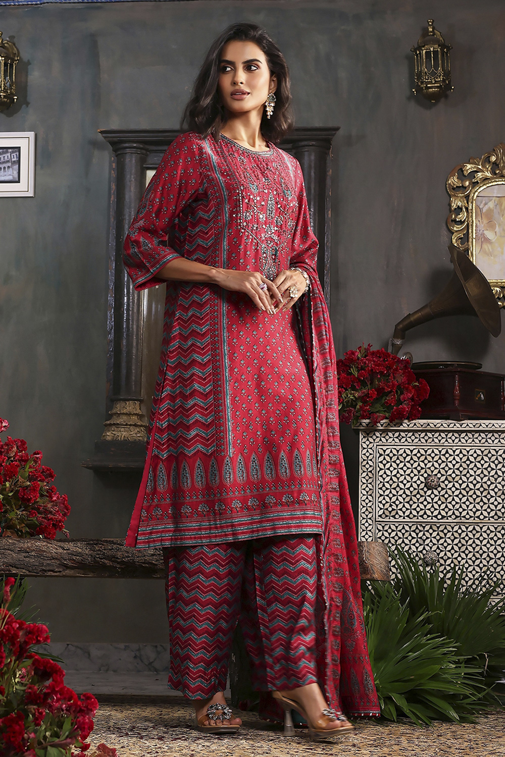 Blue Printed Straight Suit Set image number 4