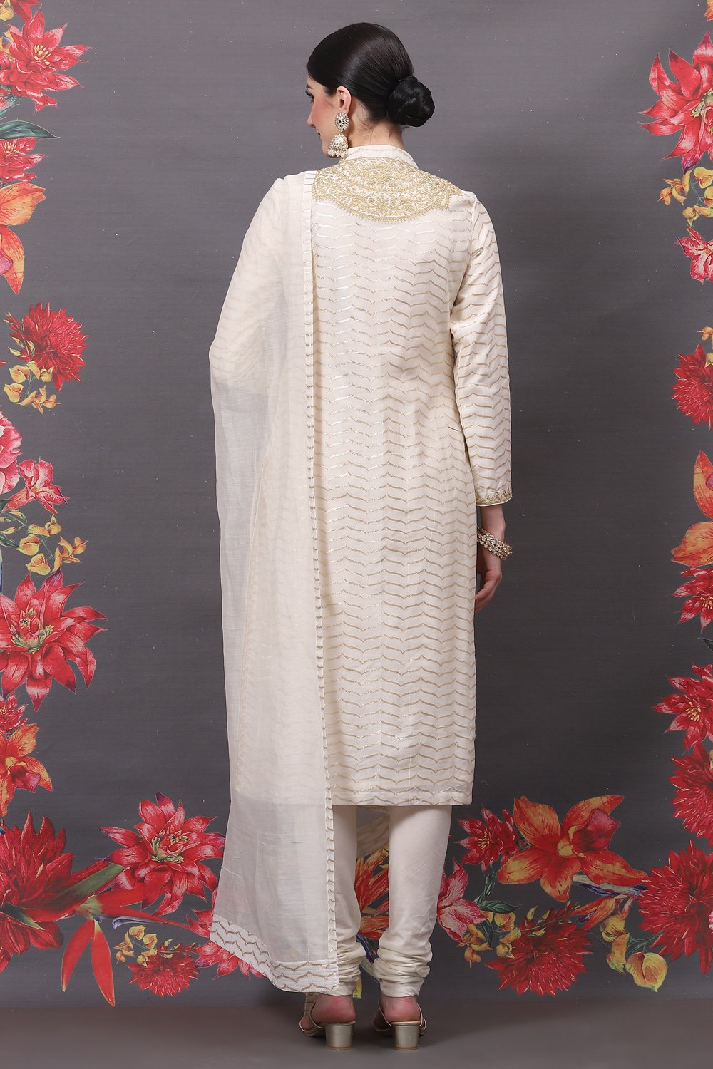 Rohit Bal Cream Cotton Silk Straight Yarndyed Suit Set image number 4